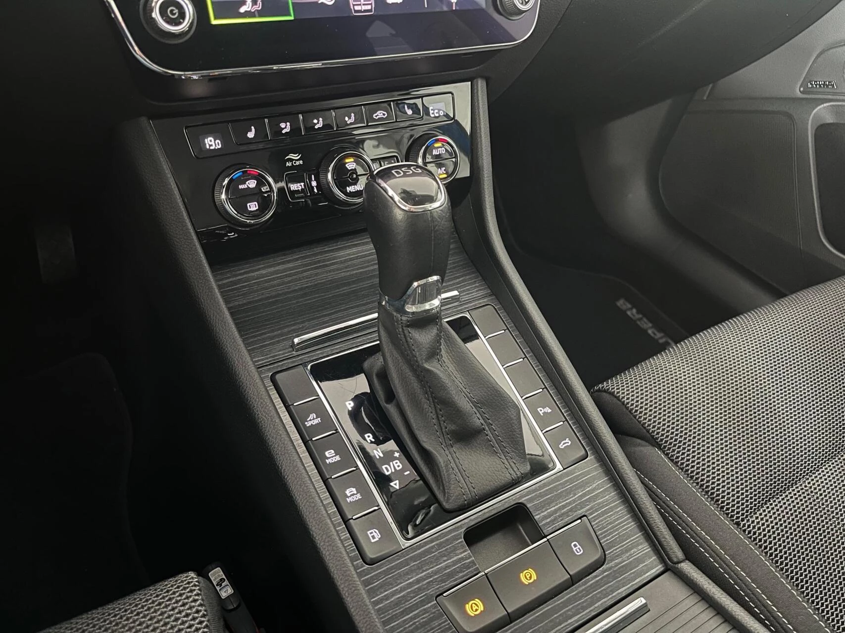 Hoofdafbeelding Škoda Superb
