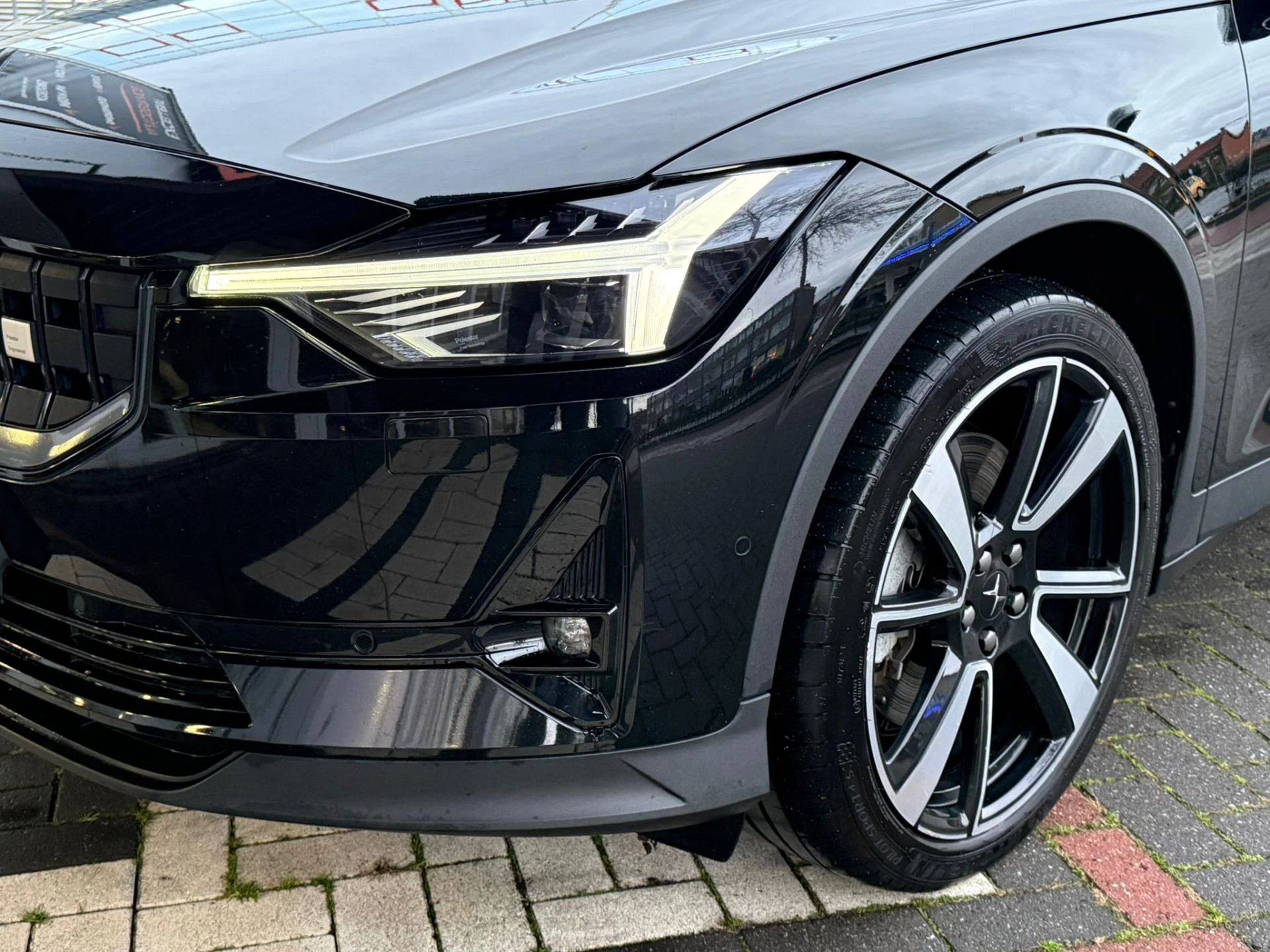 Hoofdafbeelding Polestar 2