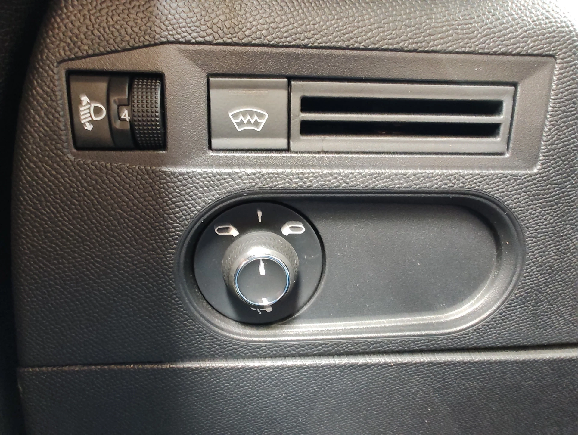 Hoofdafbeelding DS DS 3