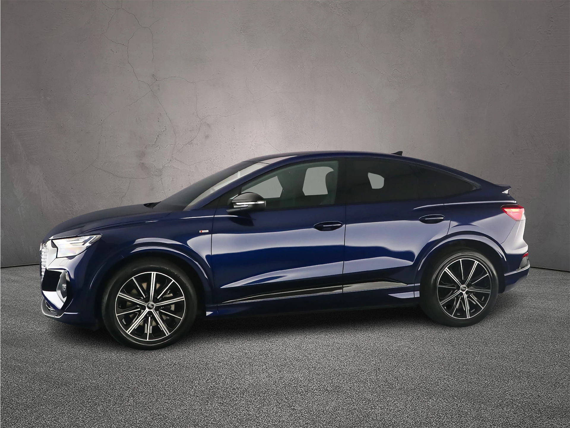 Hoofdafbeelding Audi Q4 e-tron