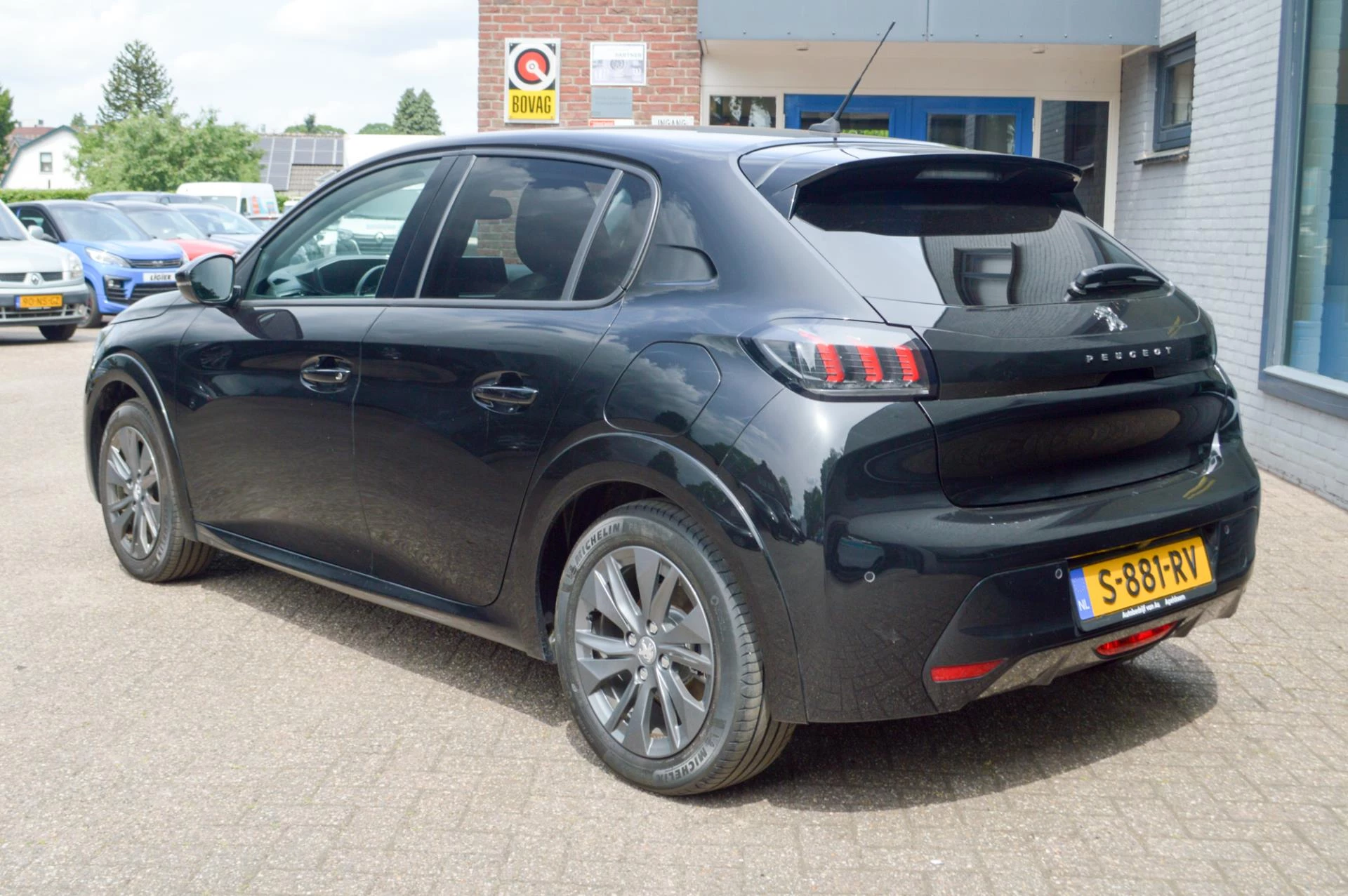Hoofdafbeelding Peugeot e-208