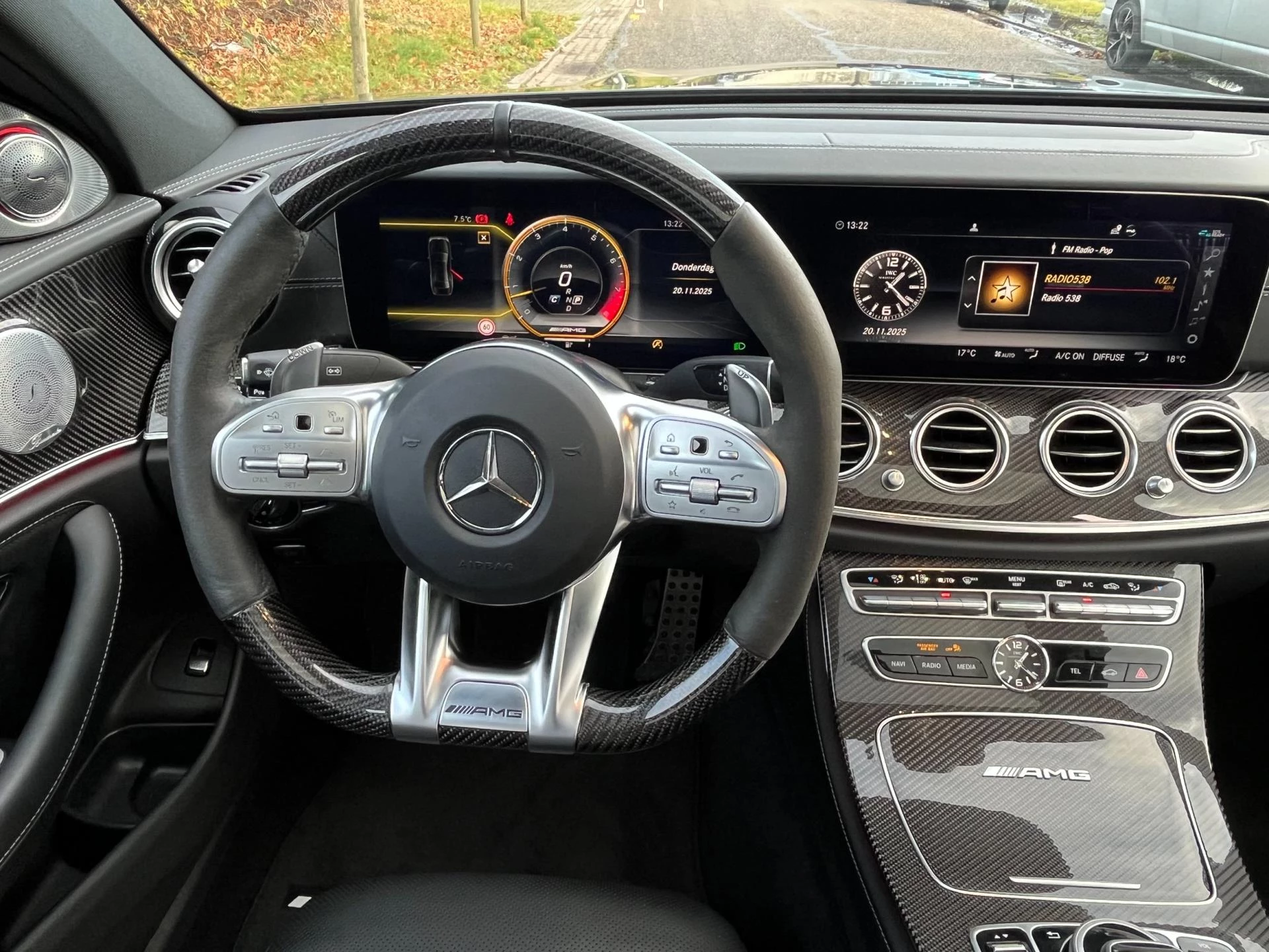 Hoofdafbeelding Mercedes-Benz E-Klasse