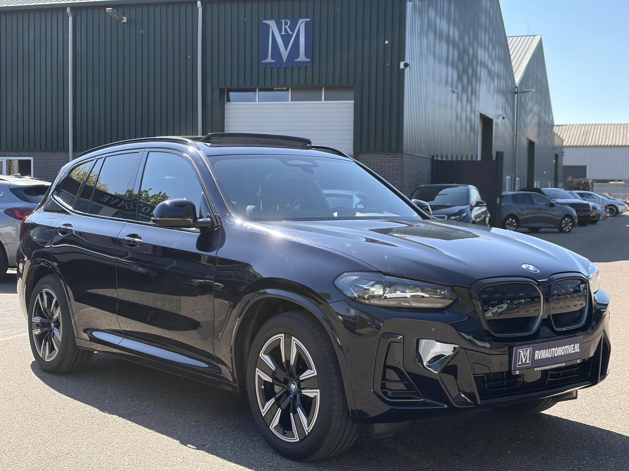 Hoofdafbeelding BMW iX3