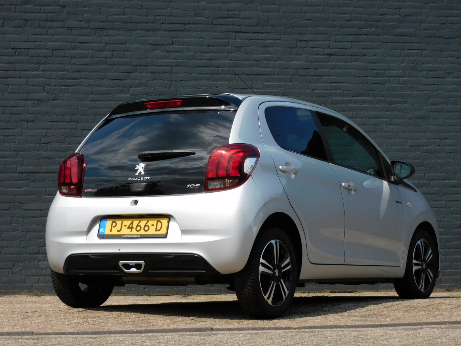 Hoofdafbeelding Peugeot 108