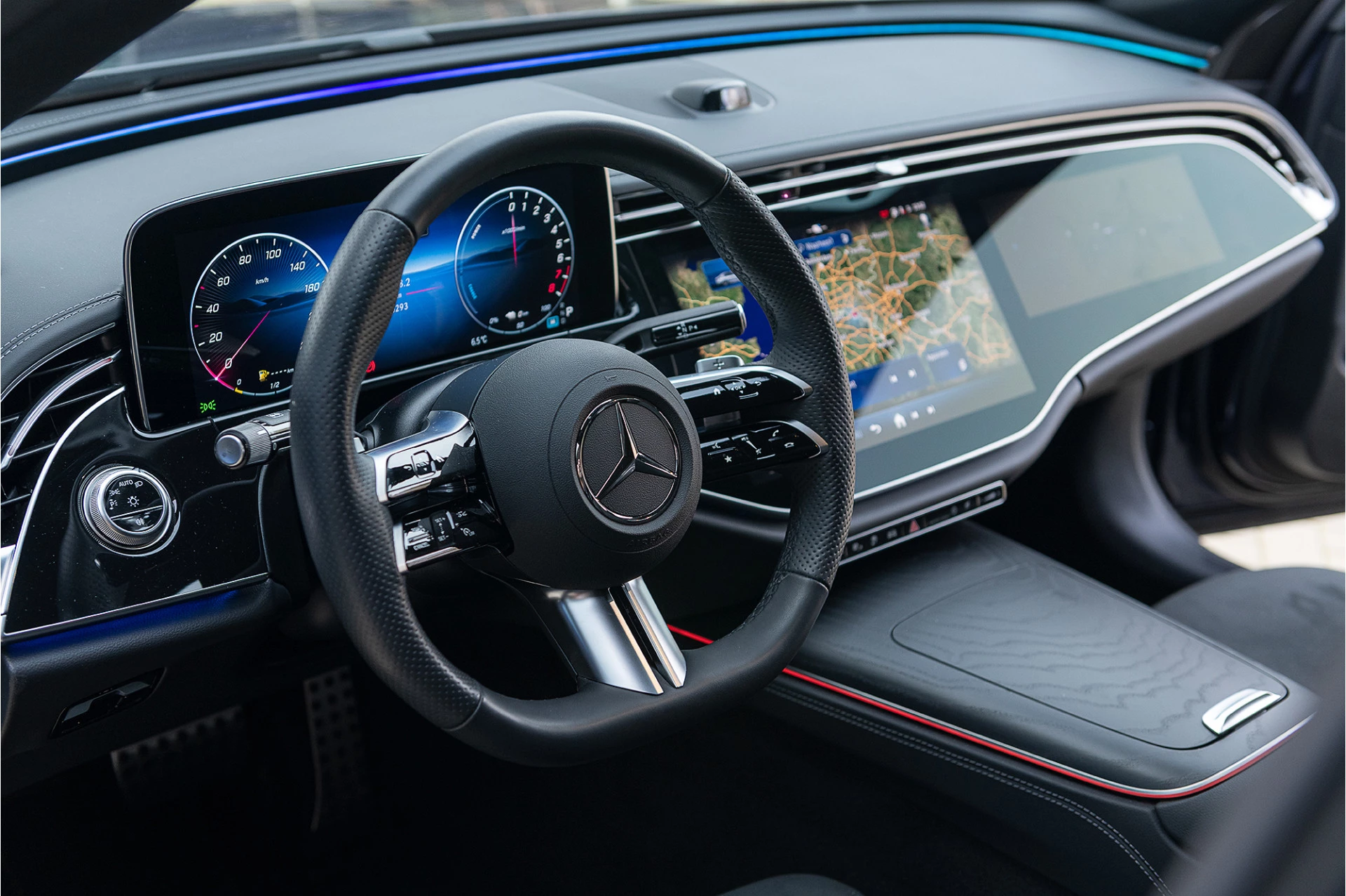 Hoofdafbeelding Mercedes-Benz E-Klasse