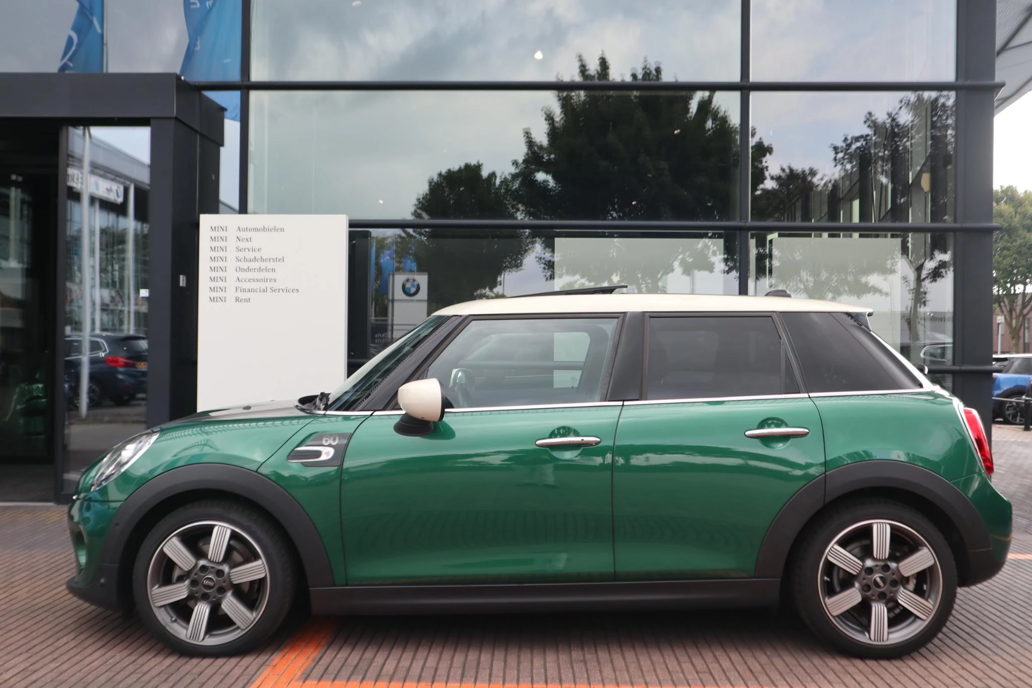 Hoofdafbeelding MINI Cooper