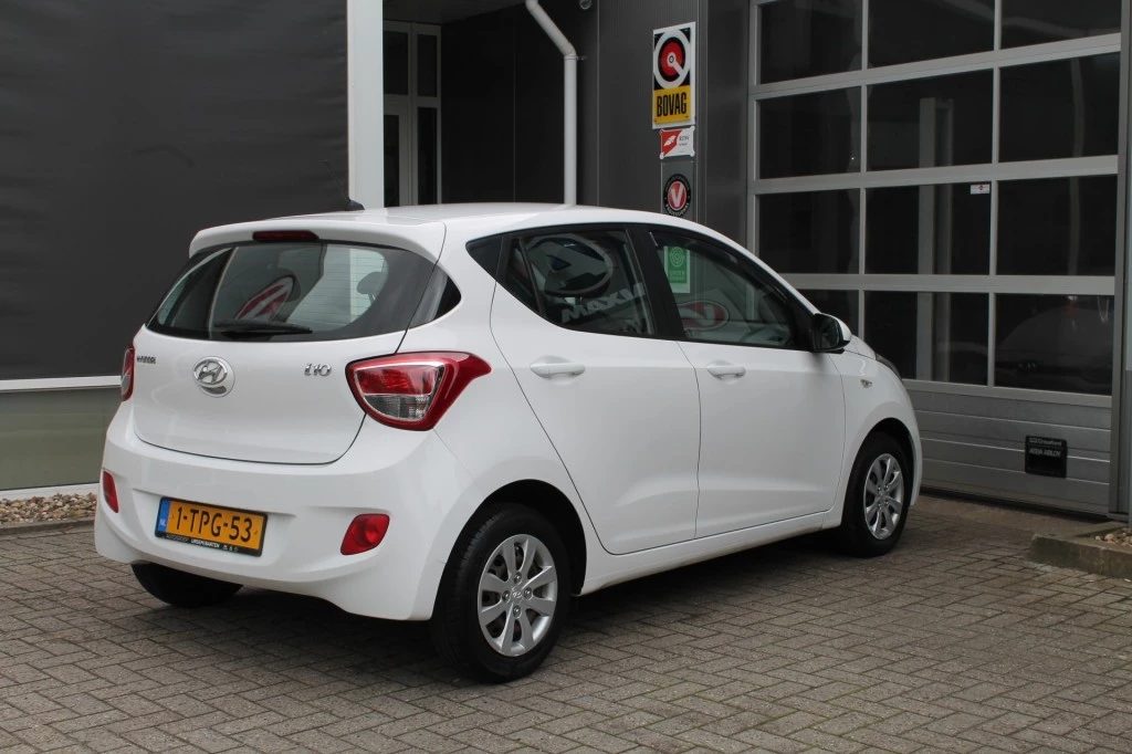 Hoofdafbeelding Hyundai i10