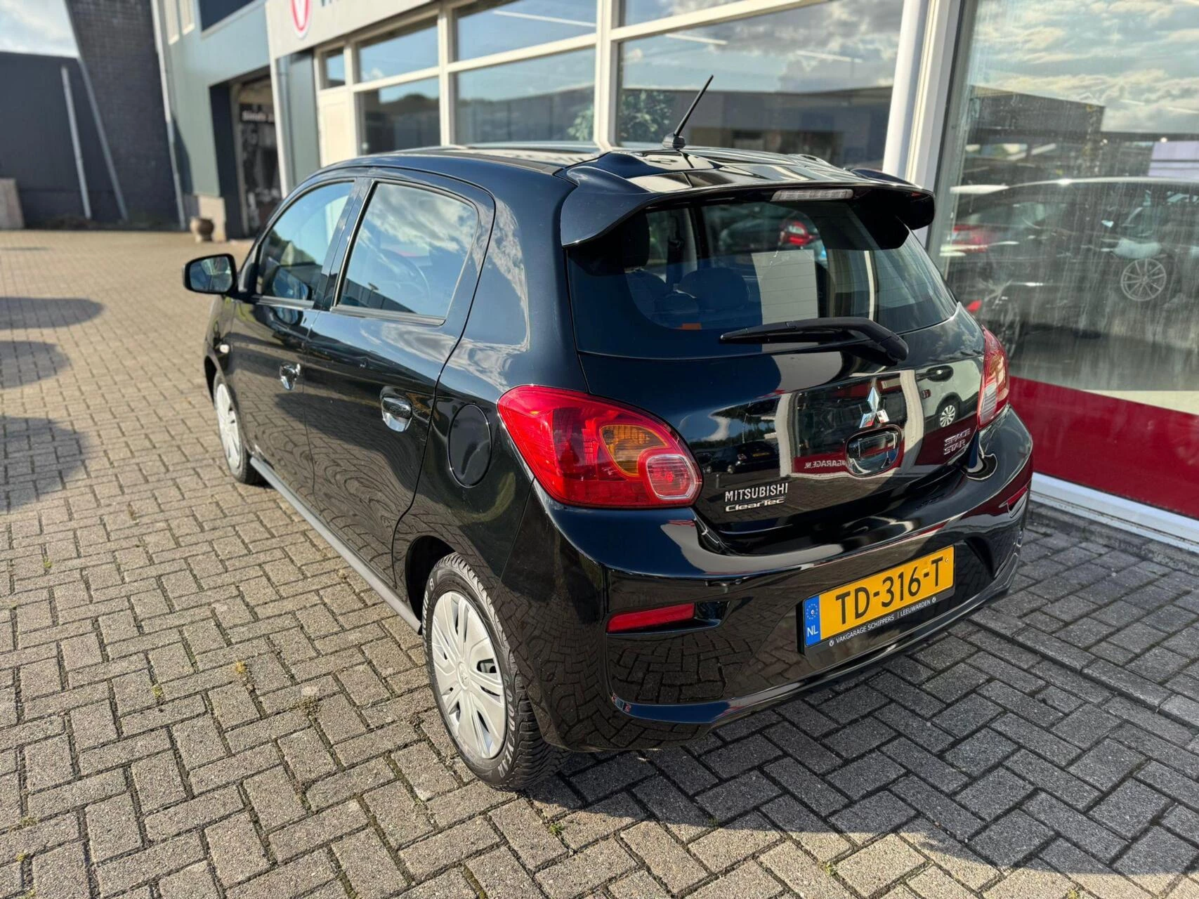 Hoofdafbeelding Mitsubishi Space Star