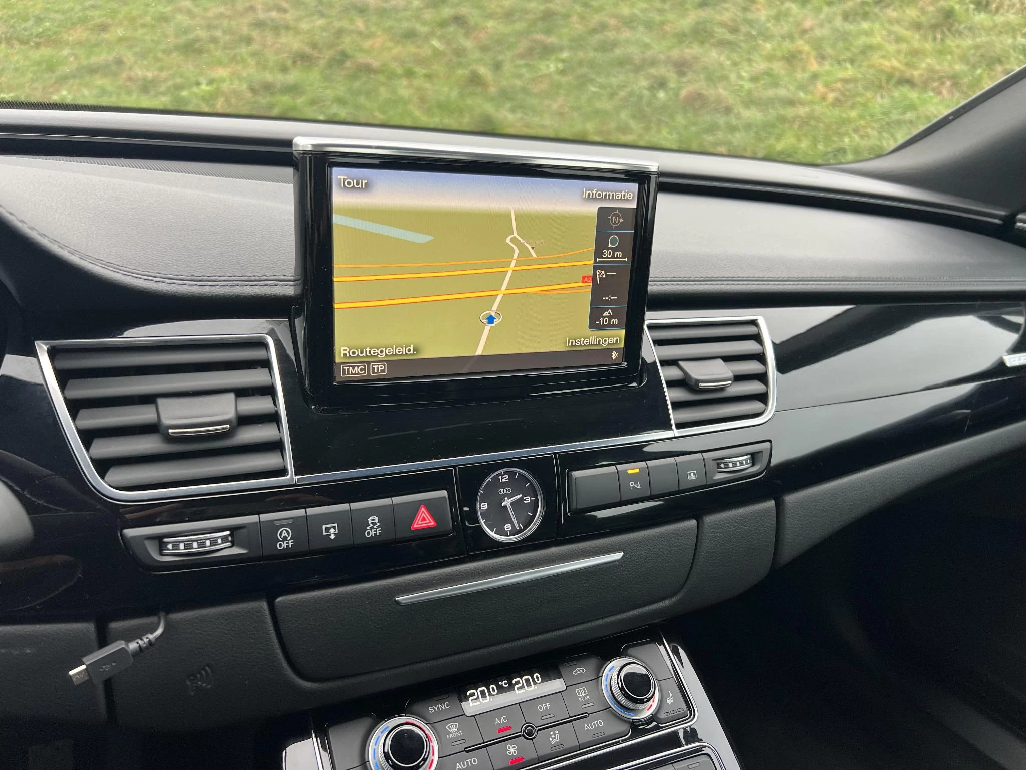 Hoofdafbeelding Audi A8