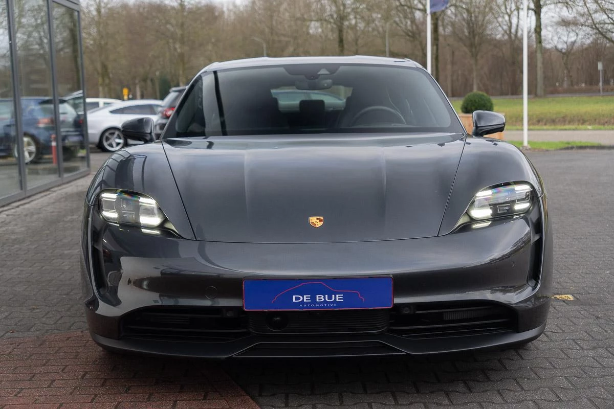 Hoofdafbeelding Porsche Taycan