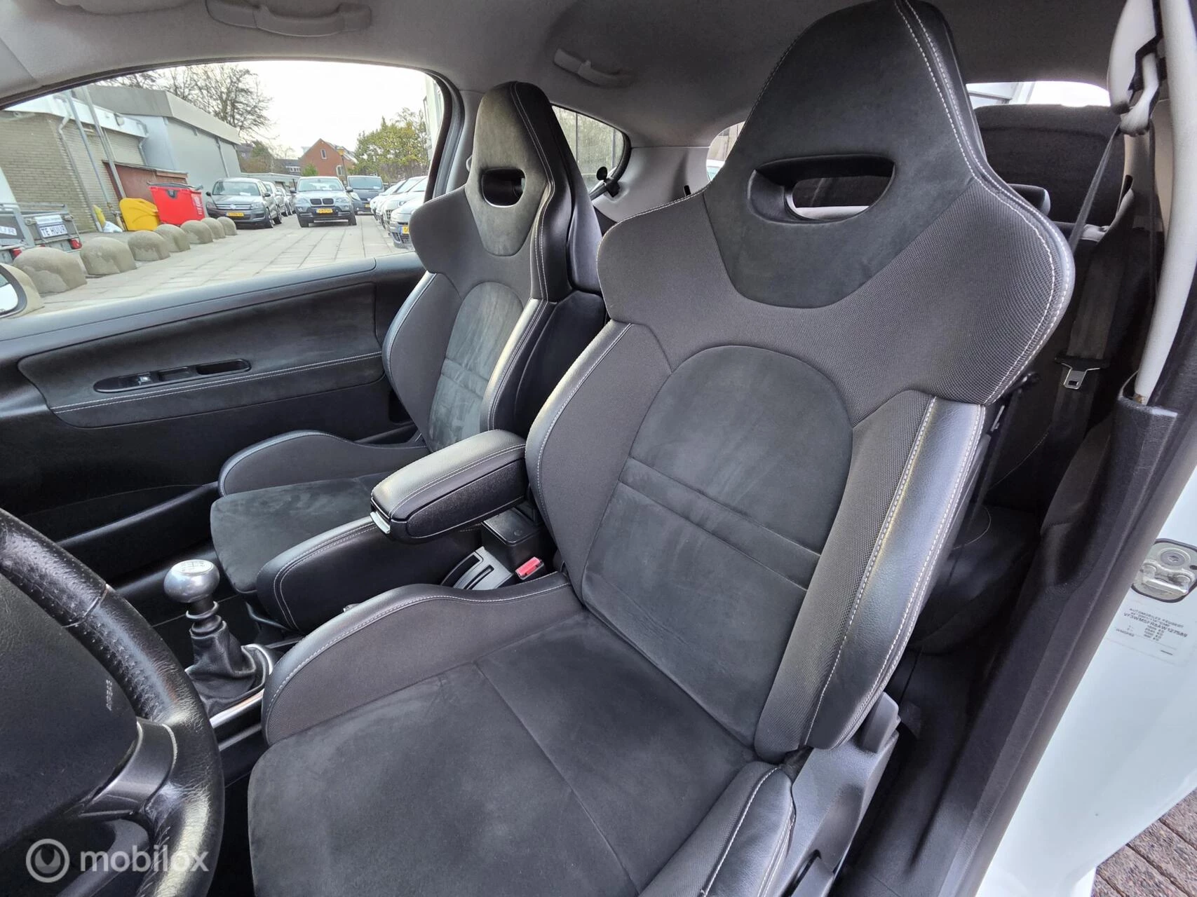 Hoofdafbeelding Peugeot 207