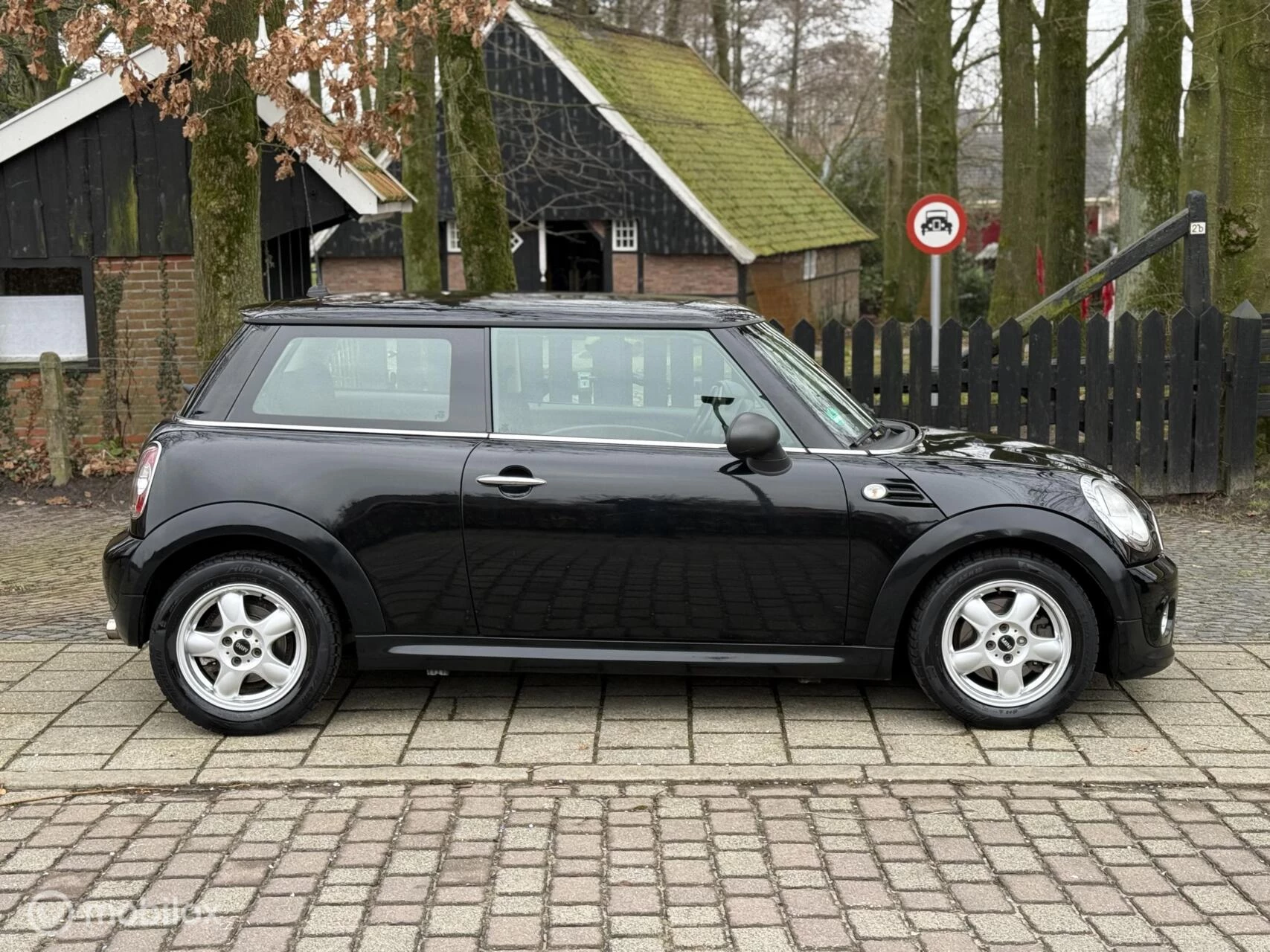 Hoofdafbeelding MINI One