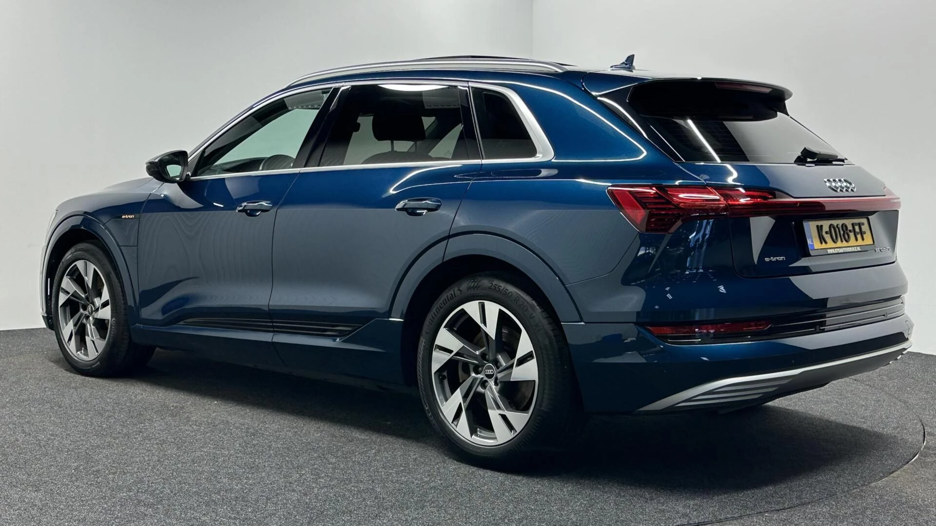 Hoofdafbeelding Audi e-tron