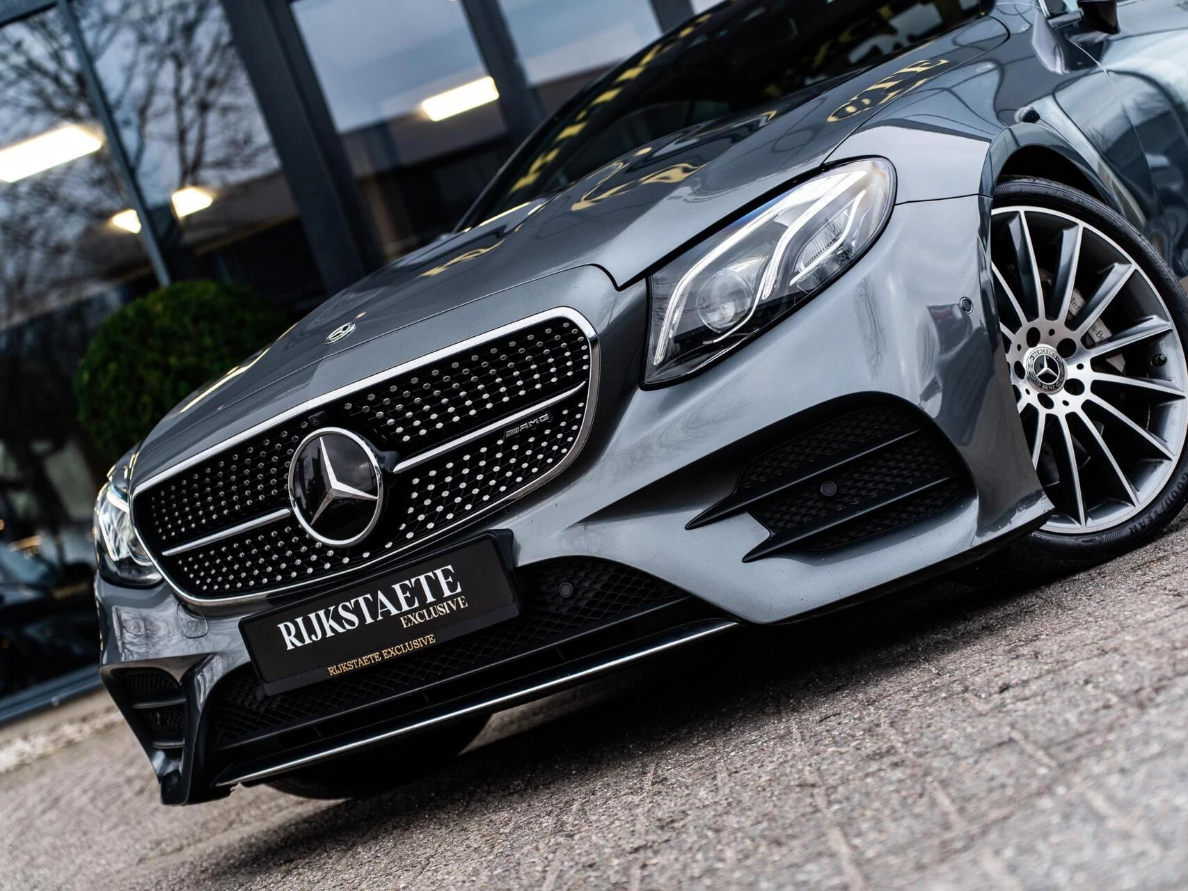 Hoofdafbeelding Mercedes-Benz E-Klasse