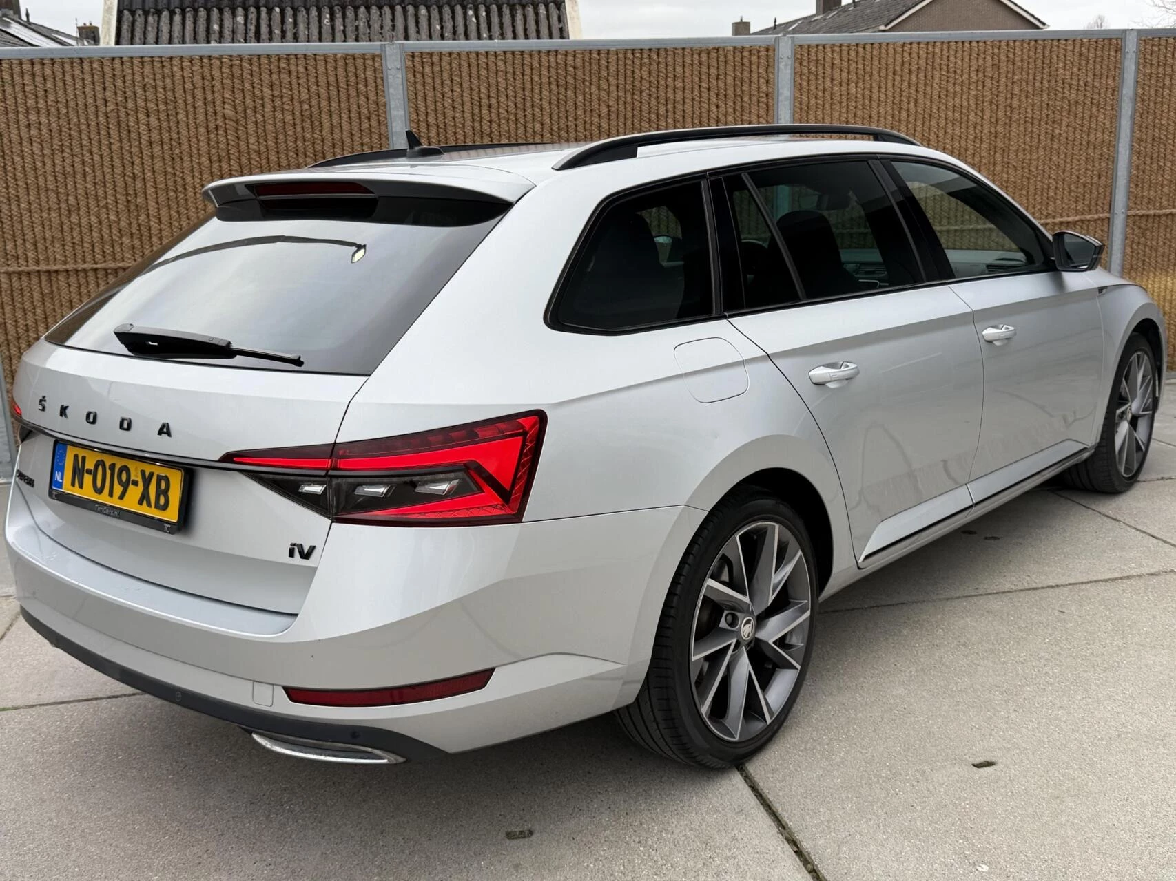 Hoofdafbeelding Škoda Superb