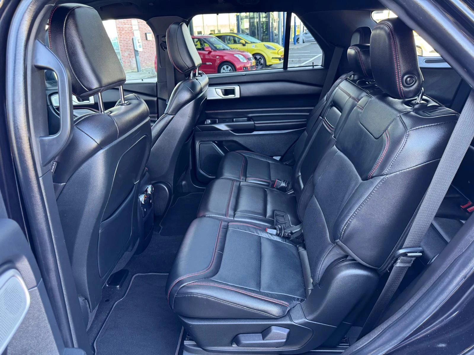 Hoofdafbeelding Ford Explorer