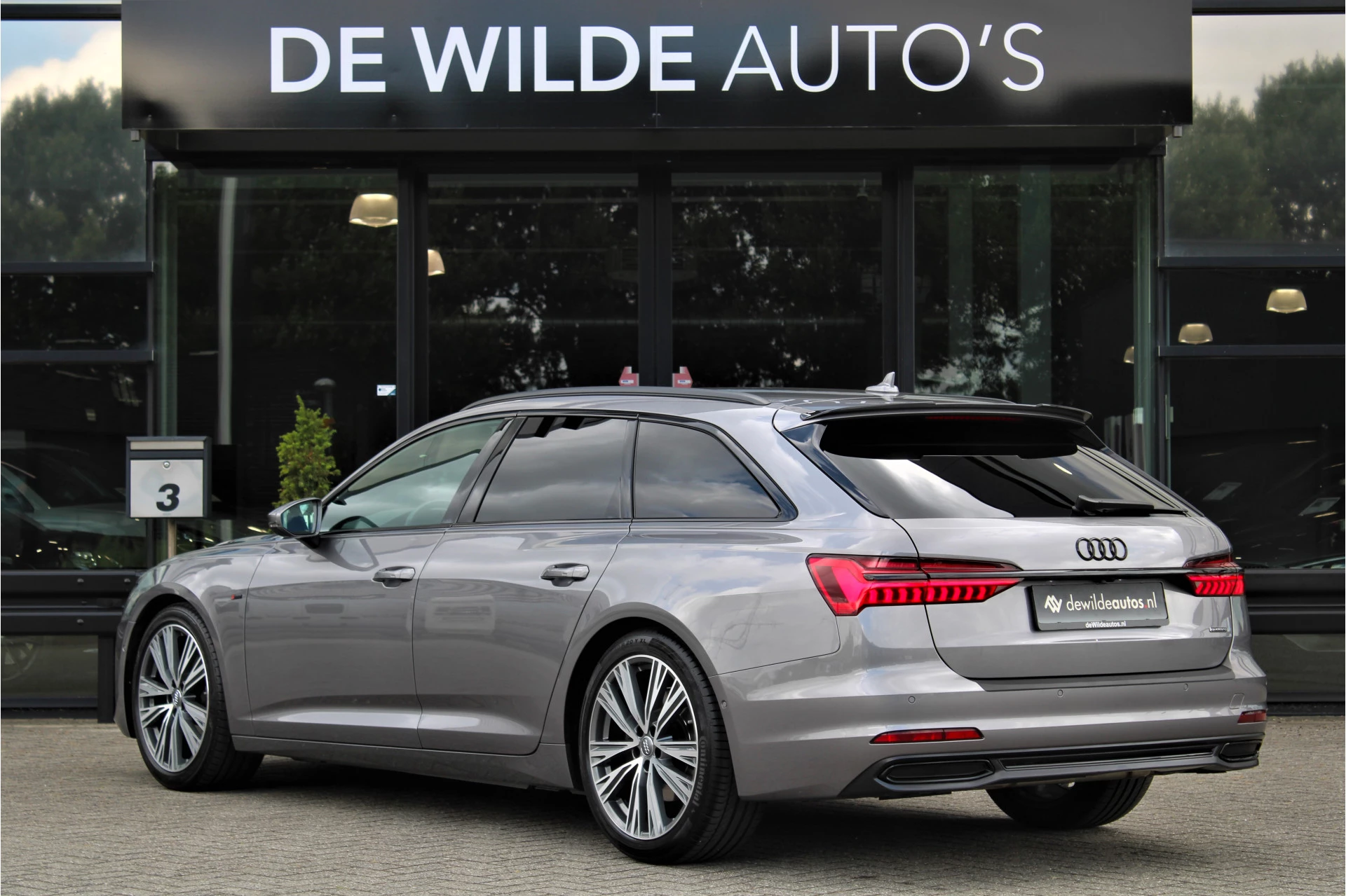 Hoofdafbeelding Audi A6