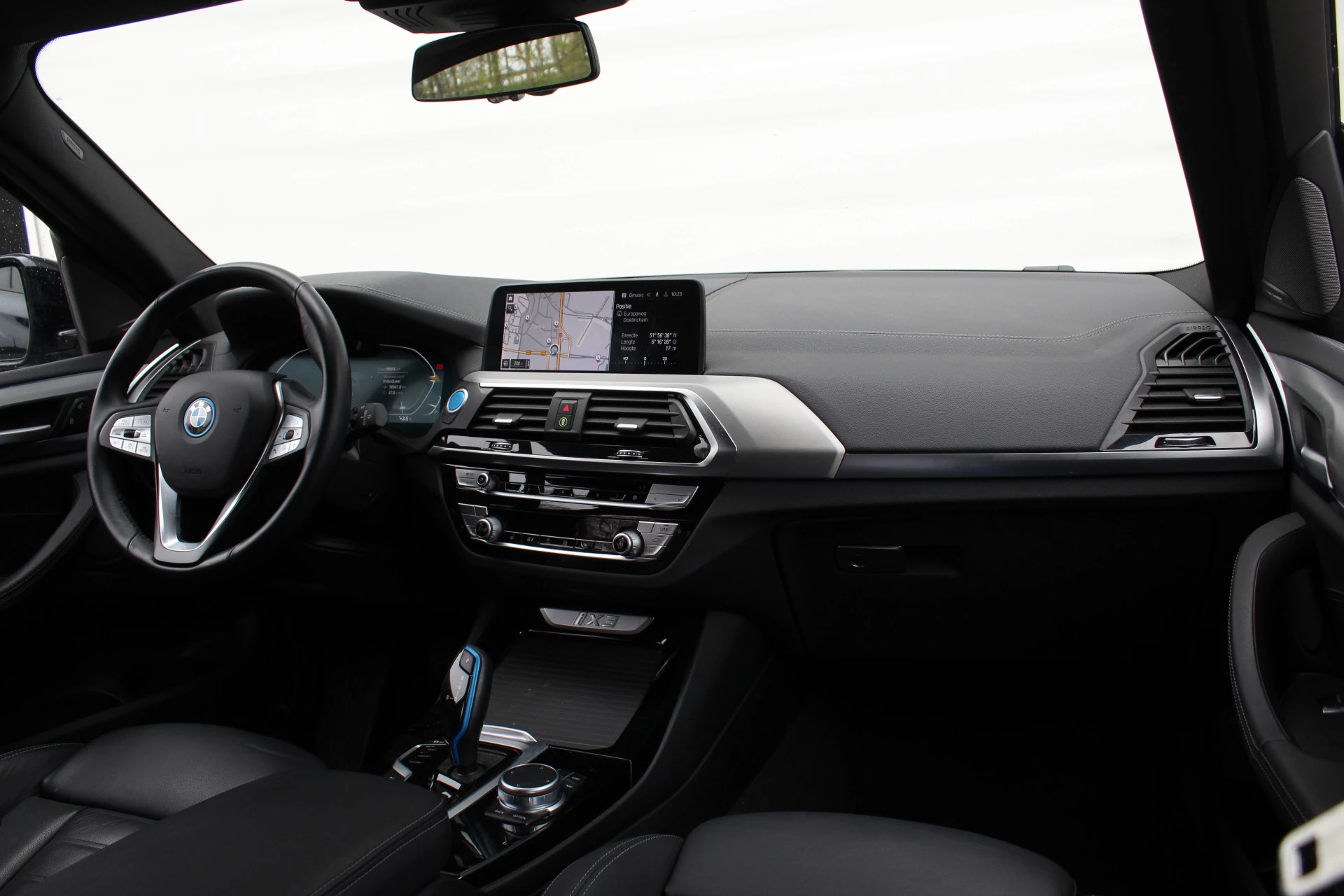 Hoofdafbeelding BMW iX3