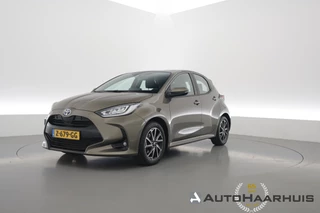 Toyota Yaris 1.5 Hybrid Team D | Apple CarPlay & Android Auto | Achteruitrijcamera | Cruise Control | DAB | Airco | 16"