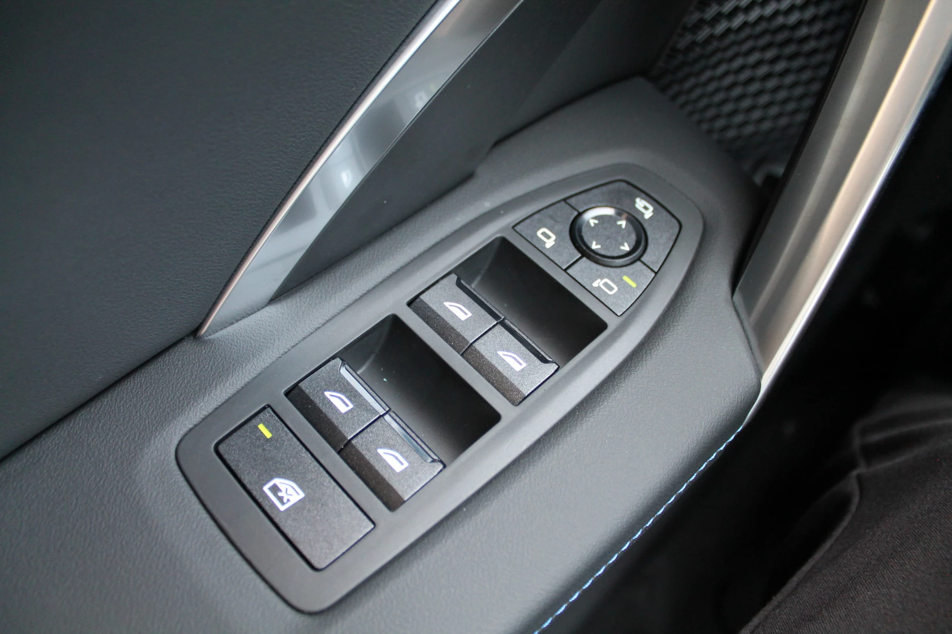 Hoofdafbeelding BMW iX1
