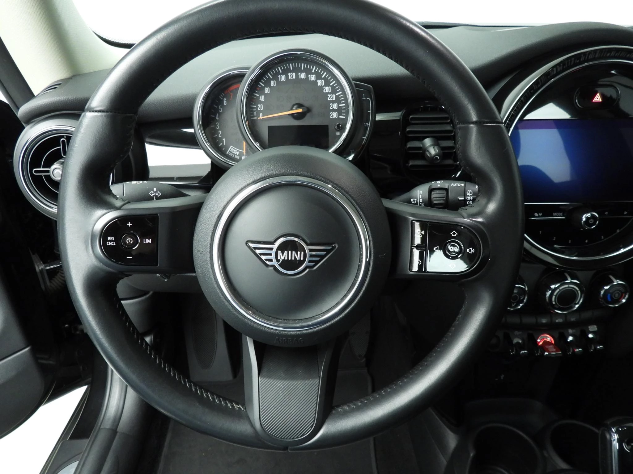 Hoofdafbeelding MINI 3-deurs