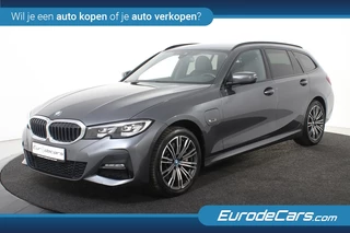 Hoofdafbeelding BMW 3 Serie BMW 3 Serie 330e xDrive M-Sport Touring *1ste Eigenaar*Leer*Full Options*