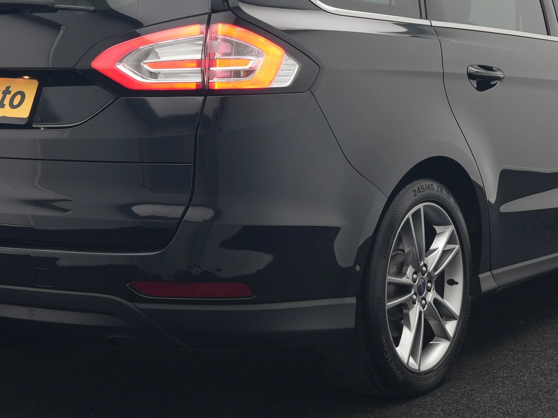 Hoofdafbeelding Ford Galaxy