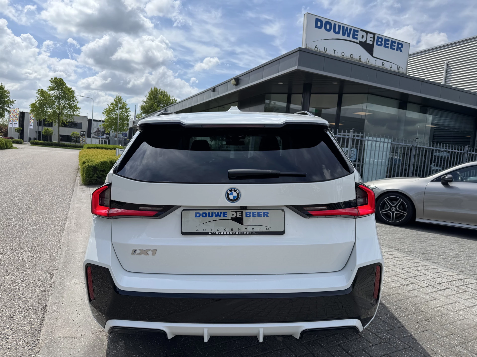 Hoofdafbeelding BMW iX1
