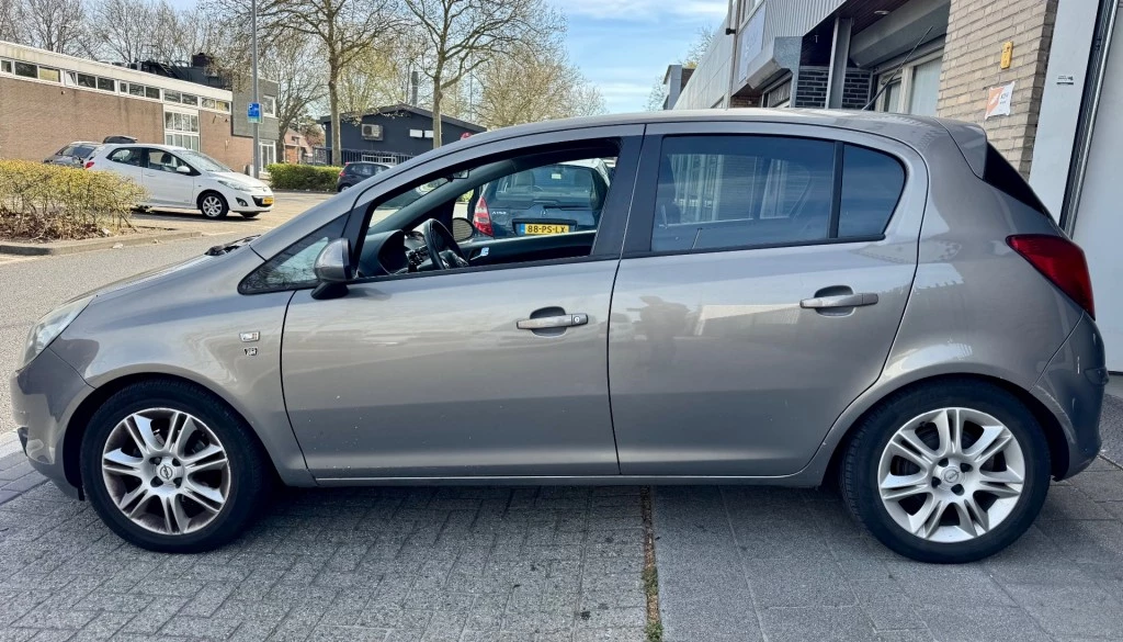 Hoofdafbeelding Opel Corsa