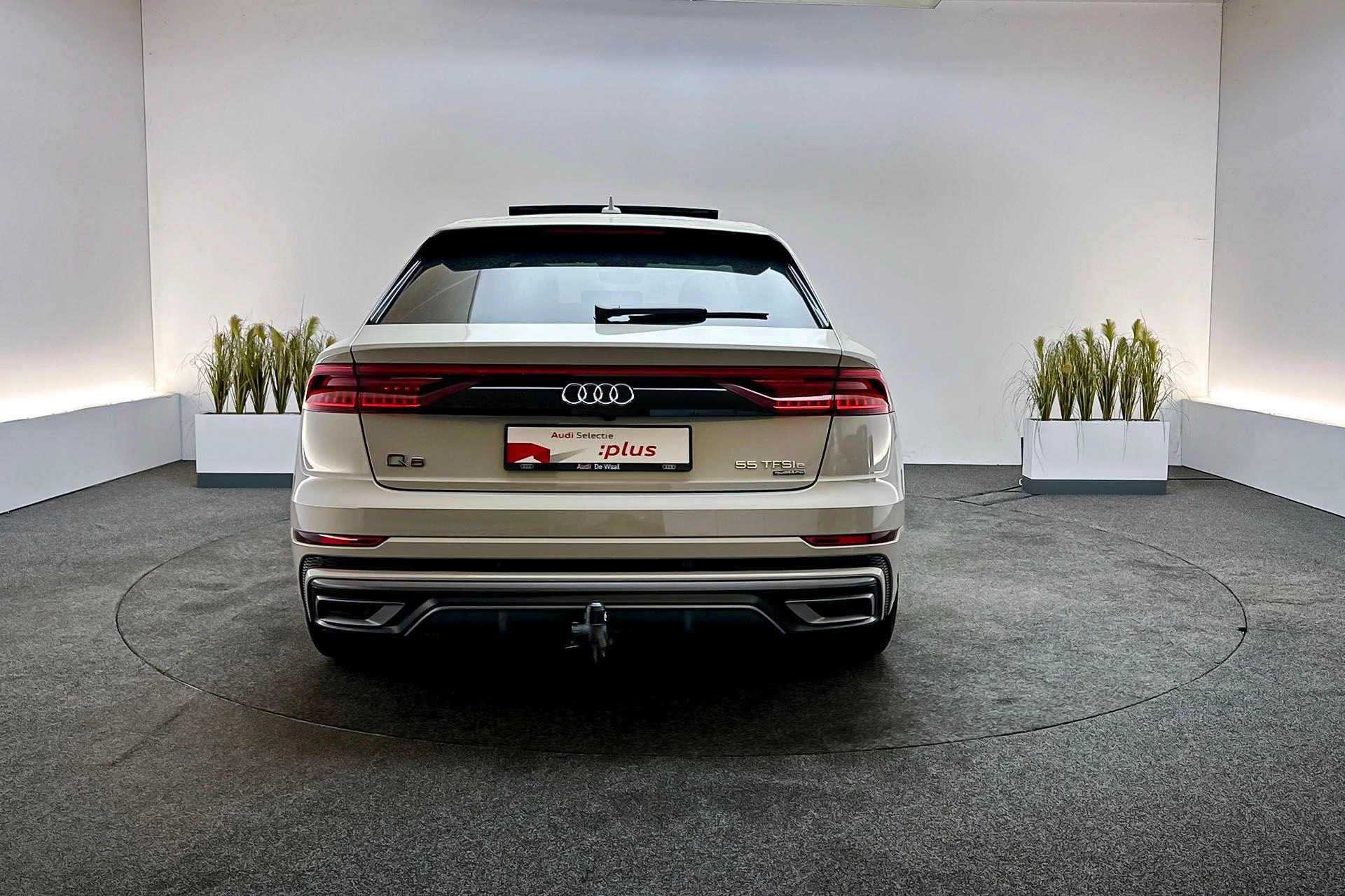 Hoofdafbeelding Audi Q8