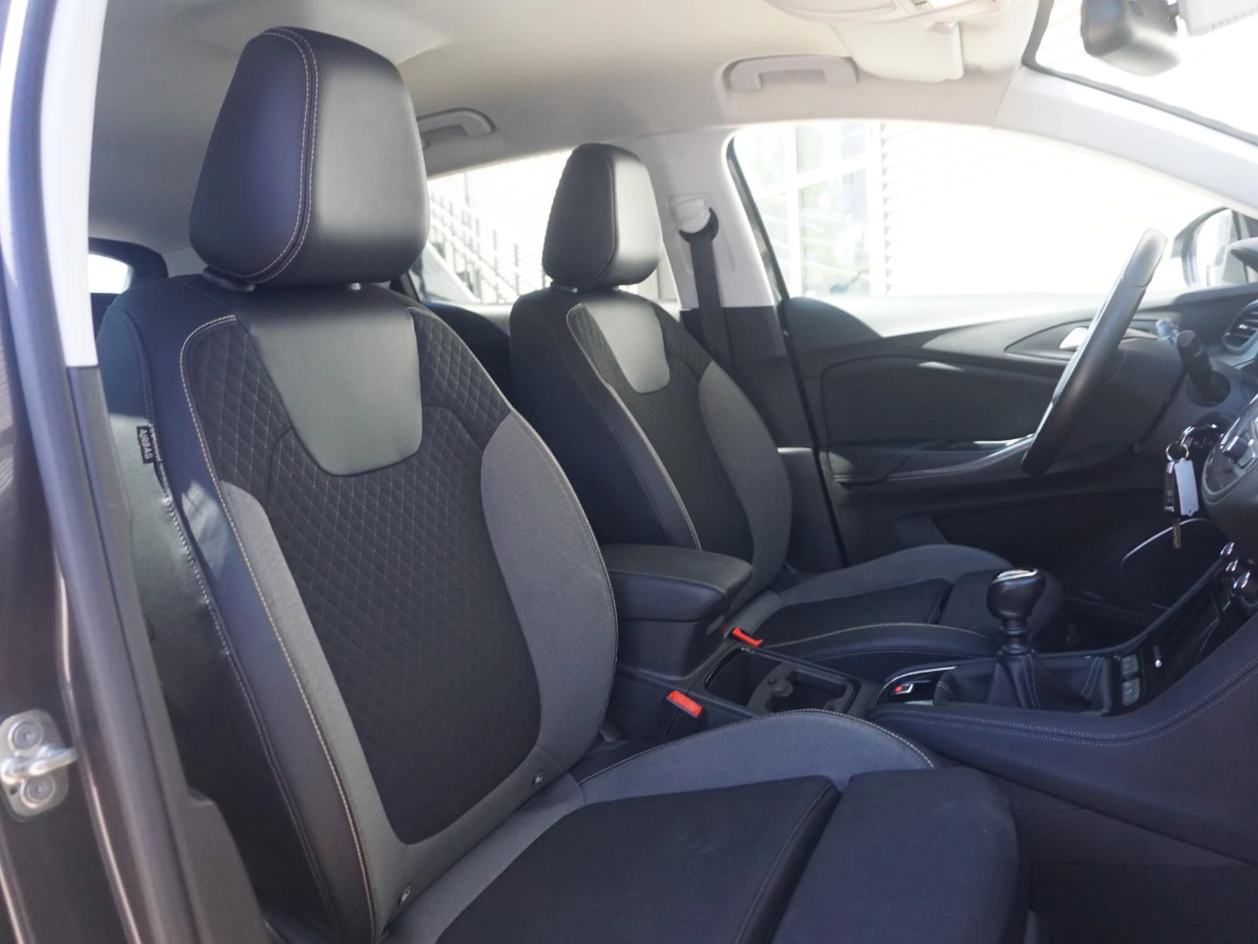 Hoofdafbeelding Opel Grandland X