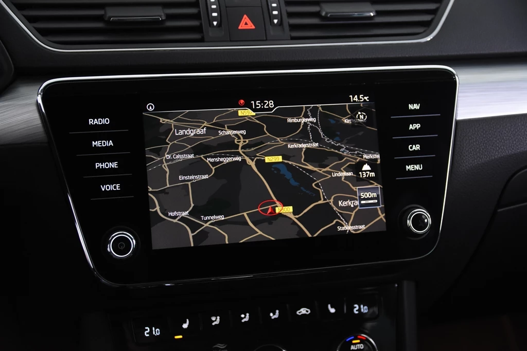 Hoofdafbeelding Škoda Superb