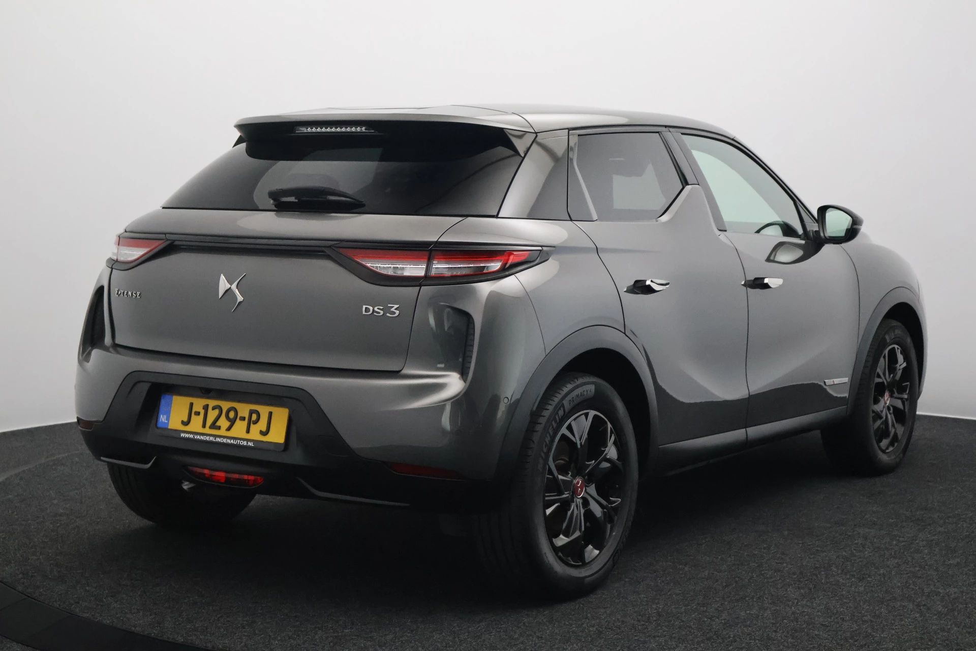 Hoofdafbeelding DS DS 3