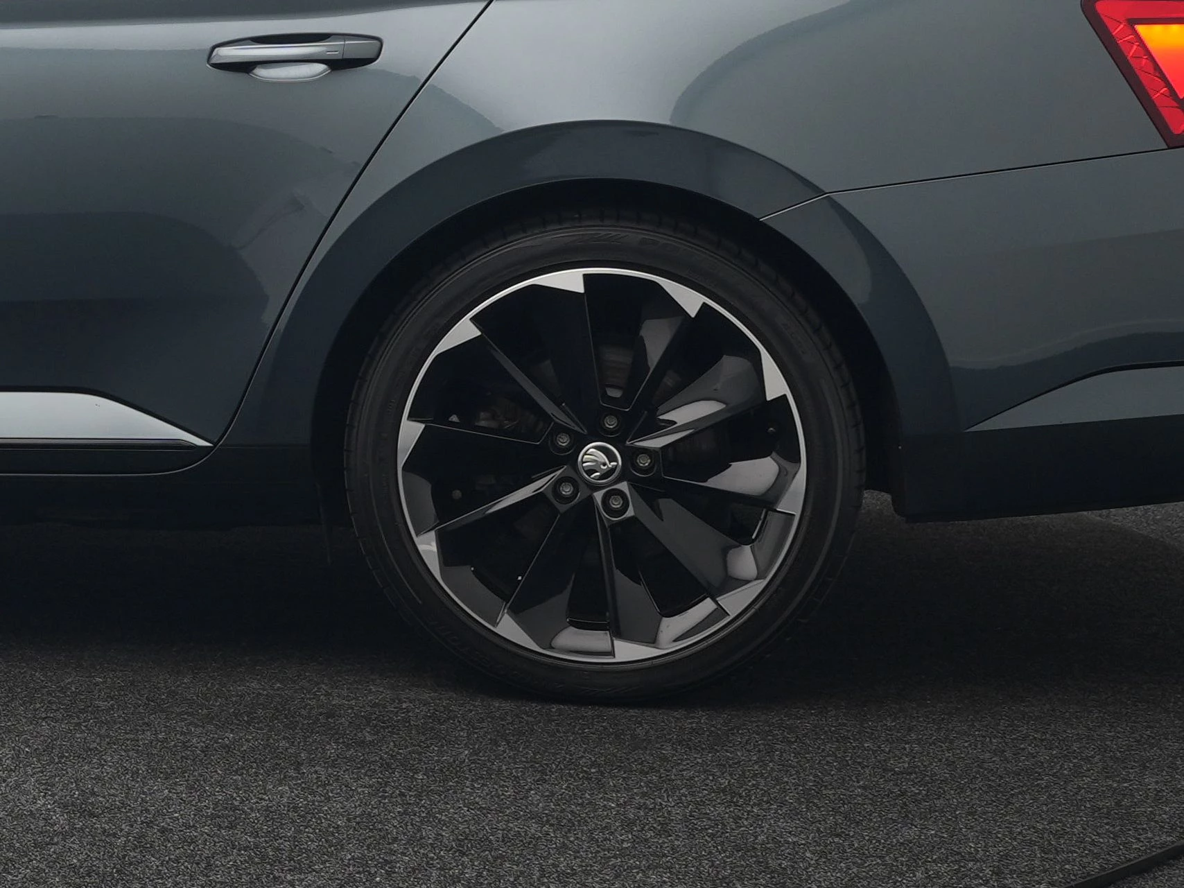 Hoofdafbeelding Škoda Superb