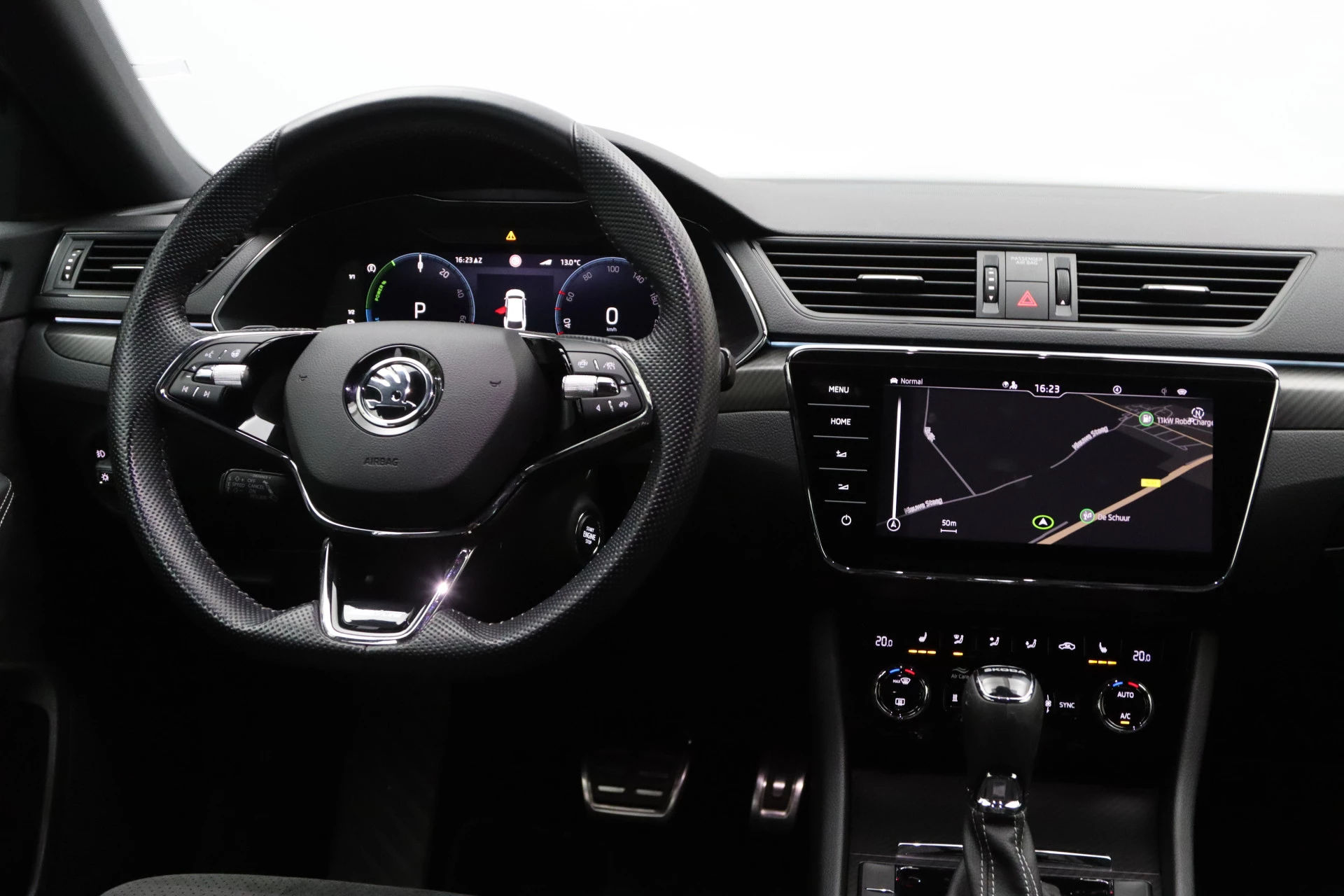 Hoofdafbeelding Škoda Superb