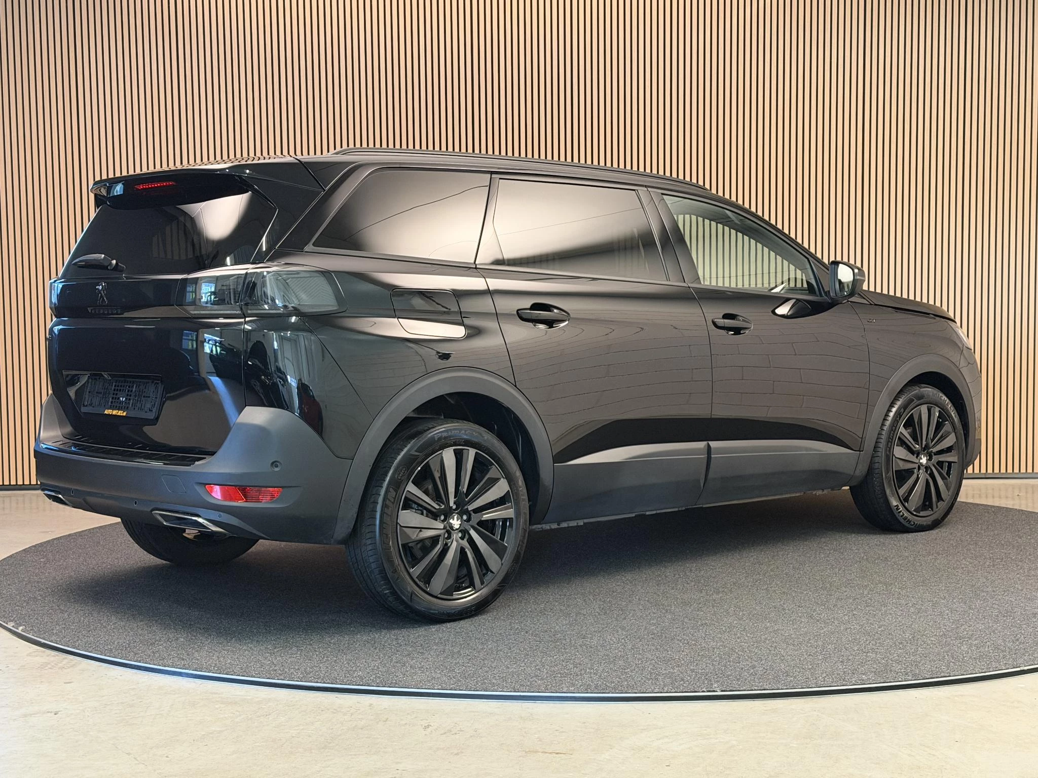 Hoofdafbeelding Peugeot 5008