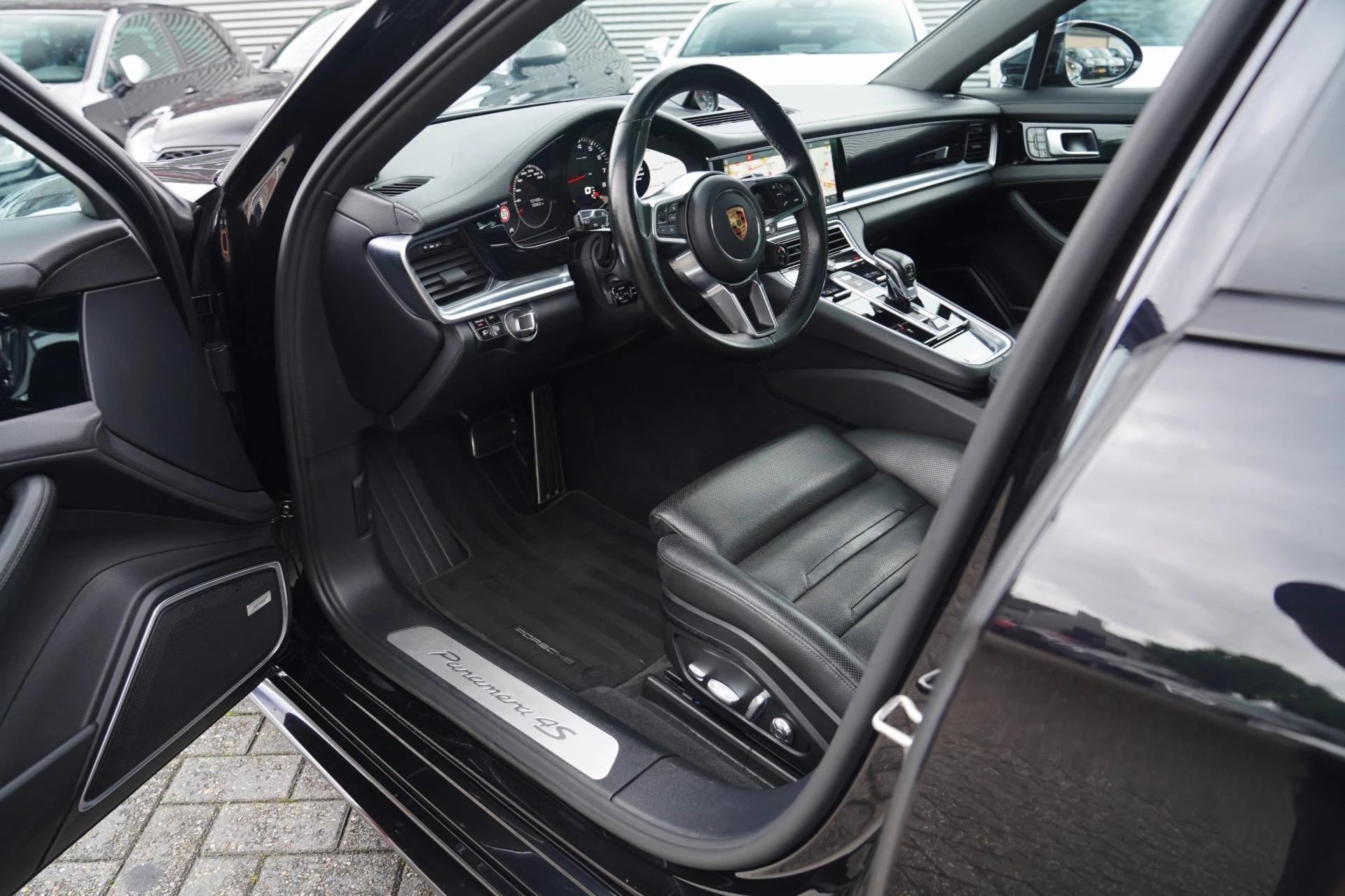 Hoofdafbeelding Porsche Panamera