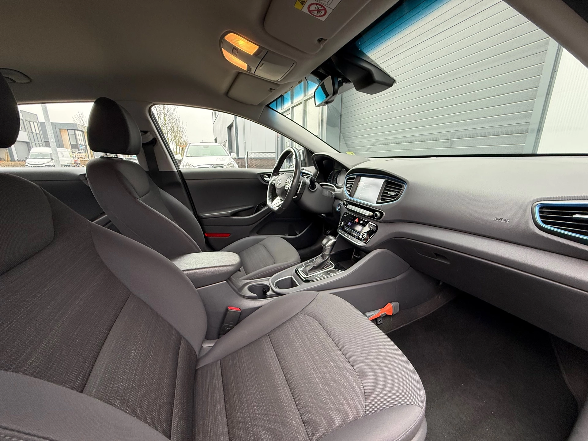 Hoofdafbeelding Hyundai IONIQ