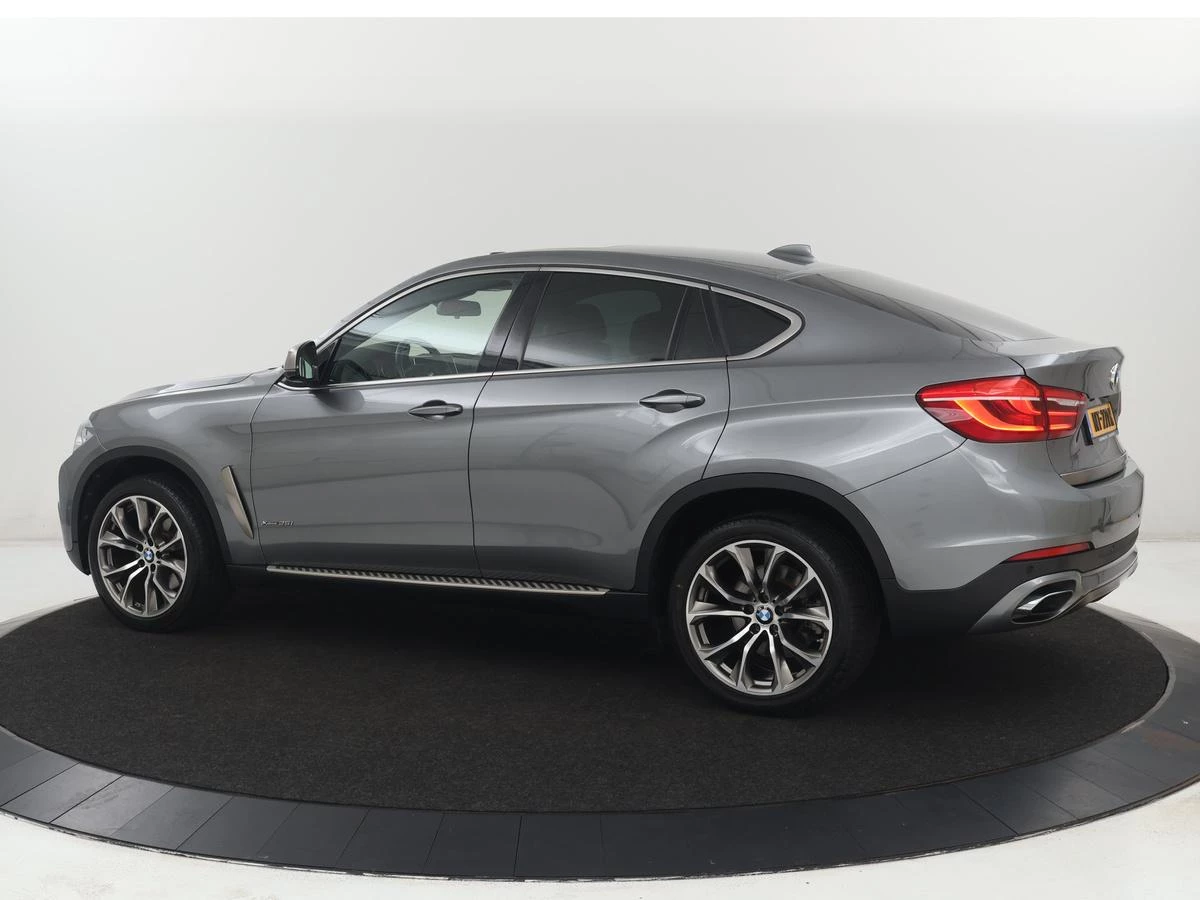 Hoofdafbeelding BMW X6