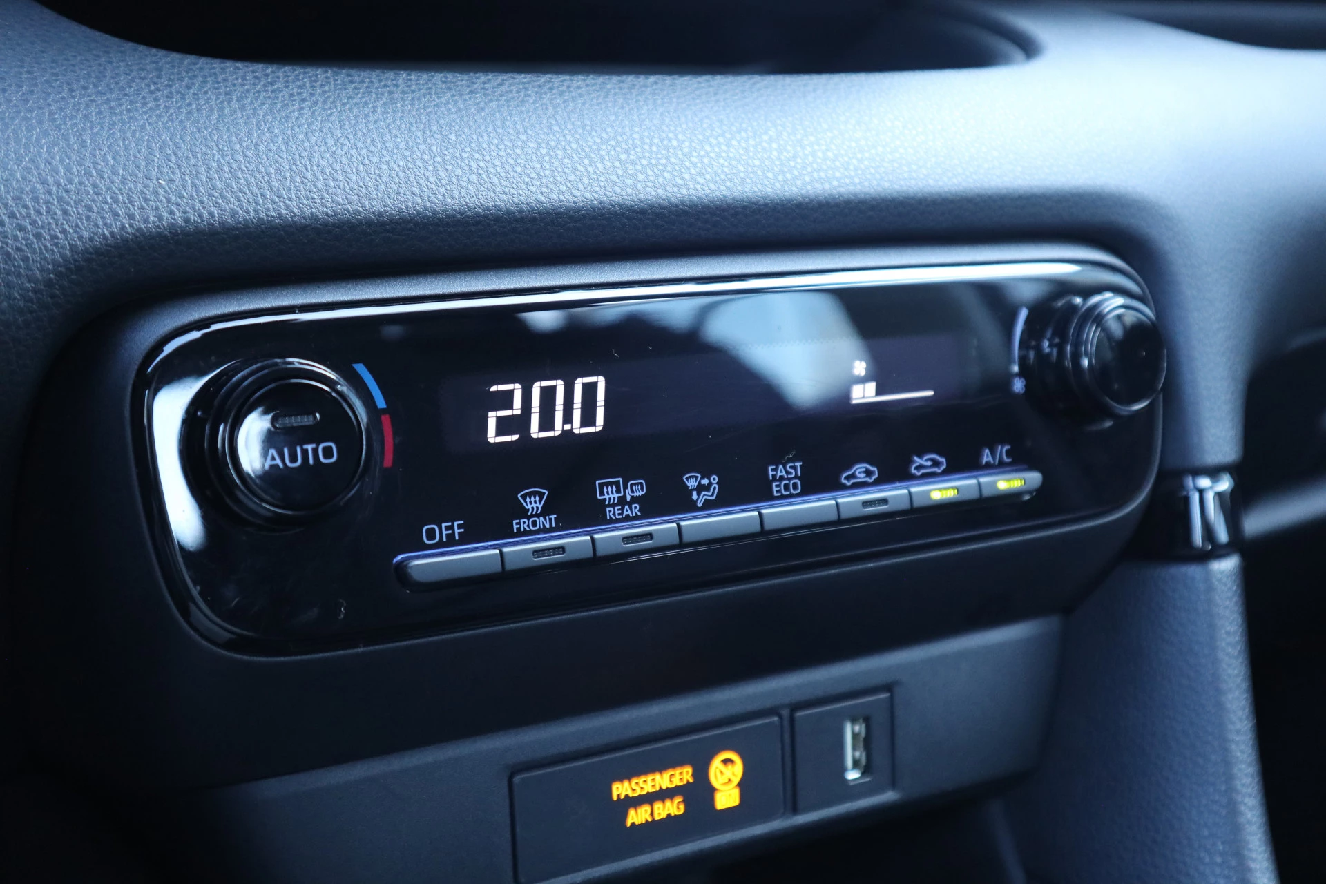 Hoofdafbeelding Mazda 2 Hybrid