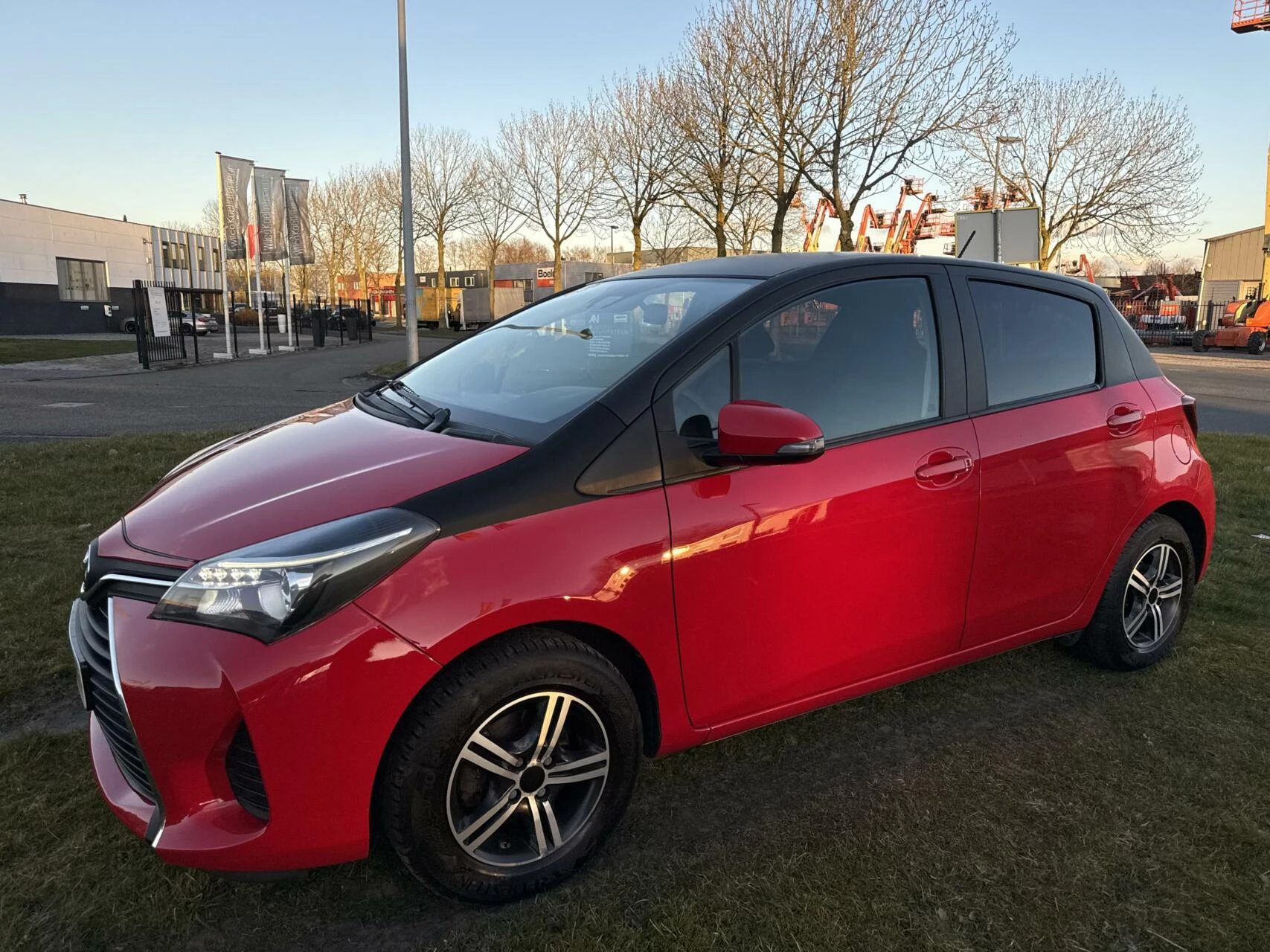 Hoofdafbeelding Toyota Yaris