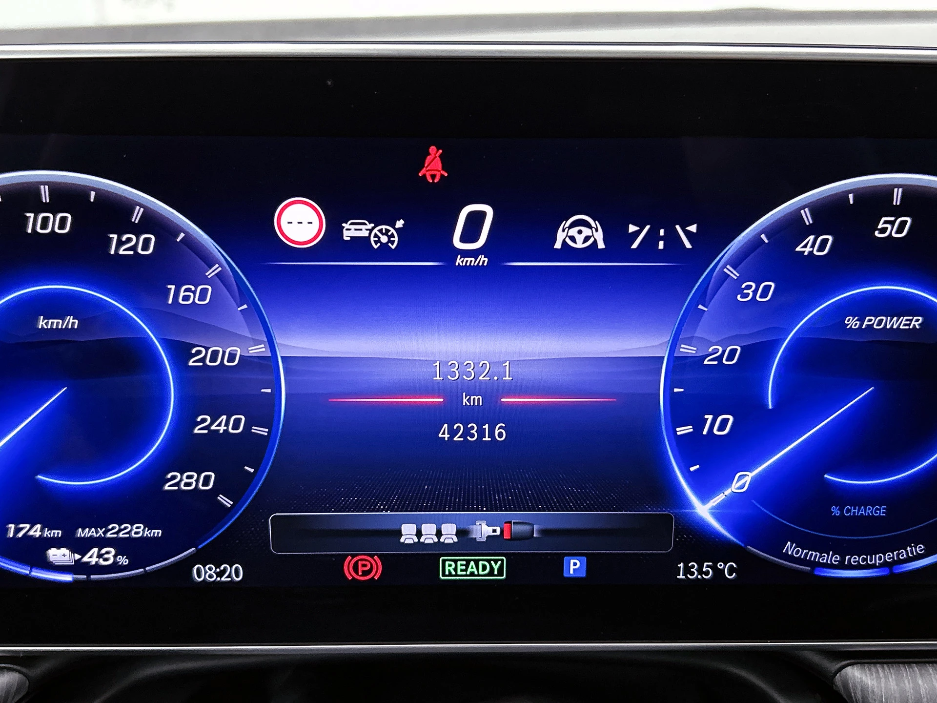 Hoofdafbeelding Mercedes-Benz EQE