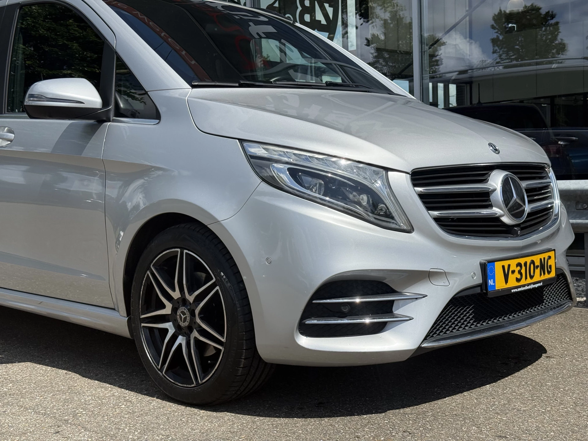 Hoofdafbeelding Mercedes-Benz V-Klasse