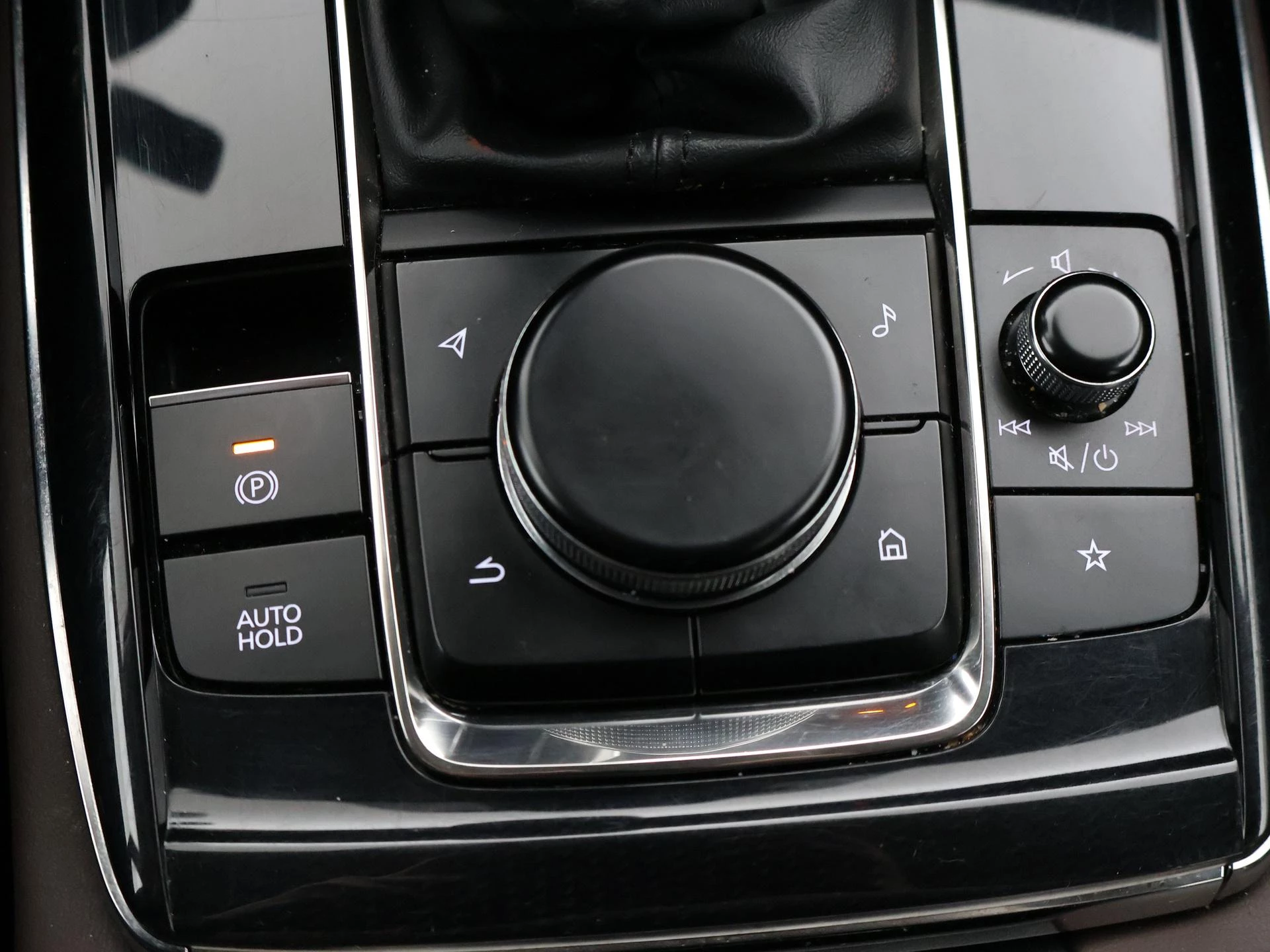 Hoofdafbeelding Mazda CX-30