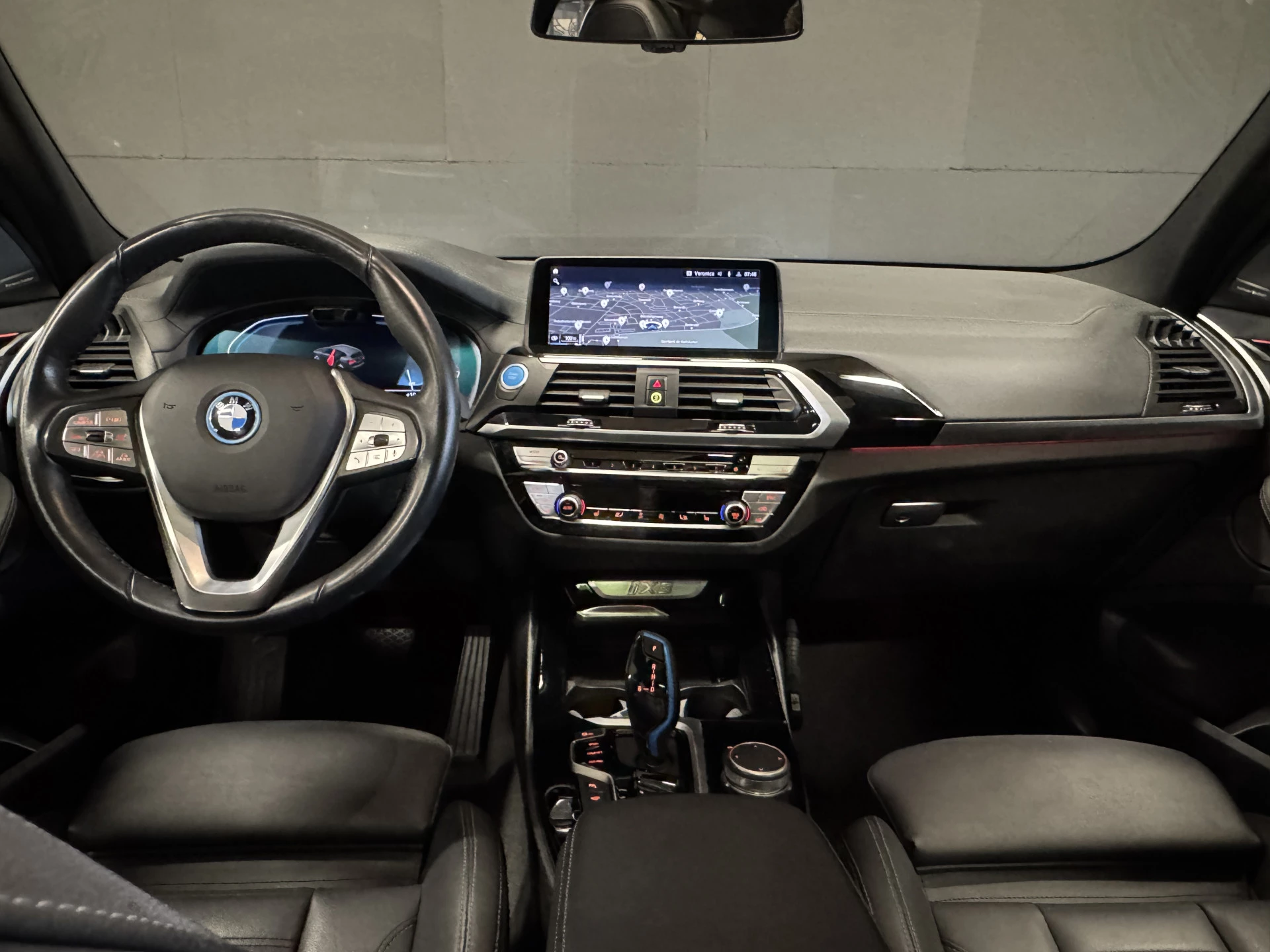 Hoofdafbeelding BMW iX3