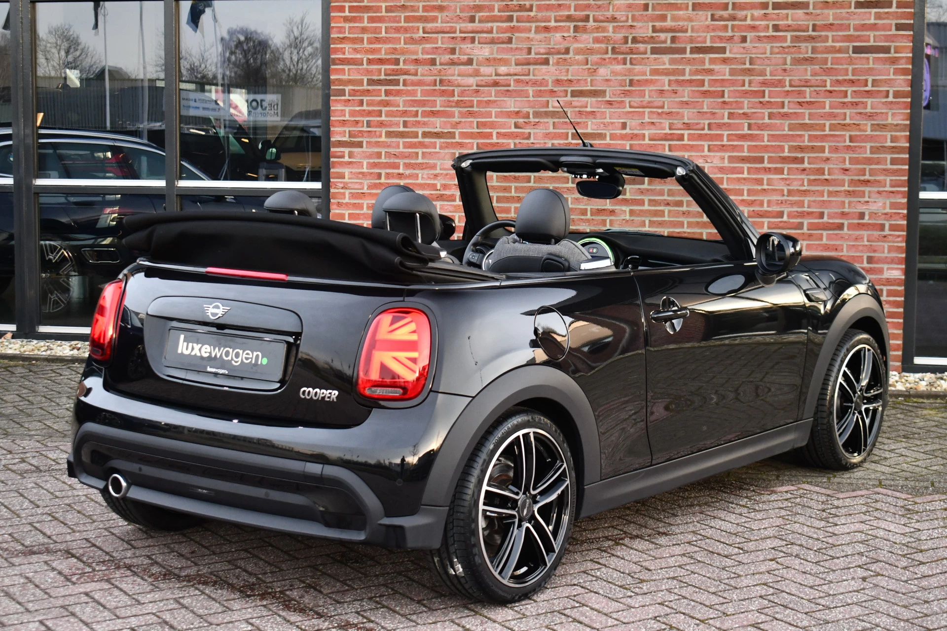 Hoofdafbeelding MINI Cooper Cabrio