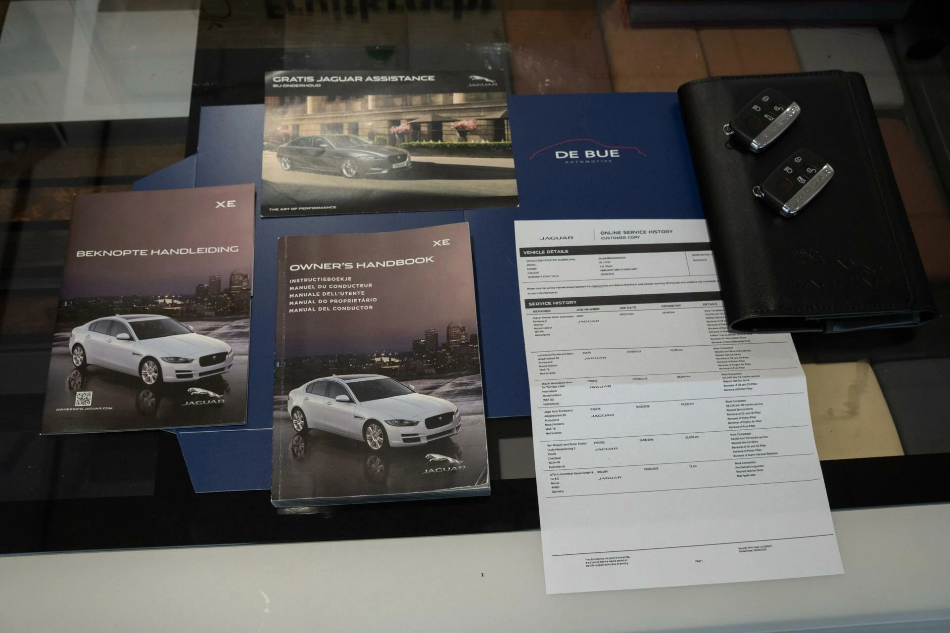 Hoofdafbeelding Jaguar XE