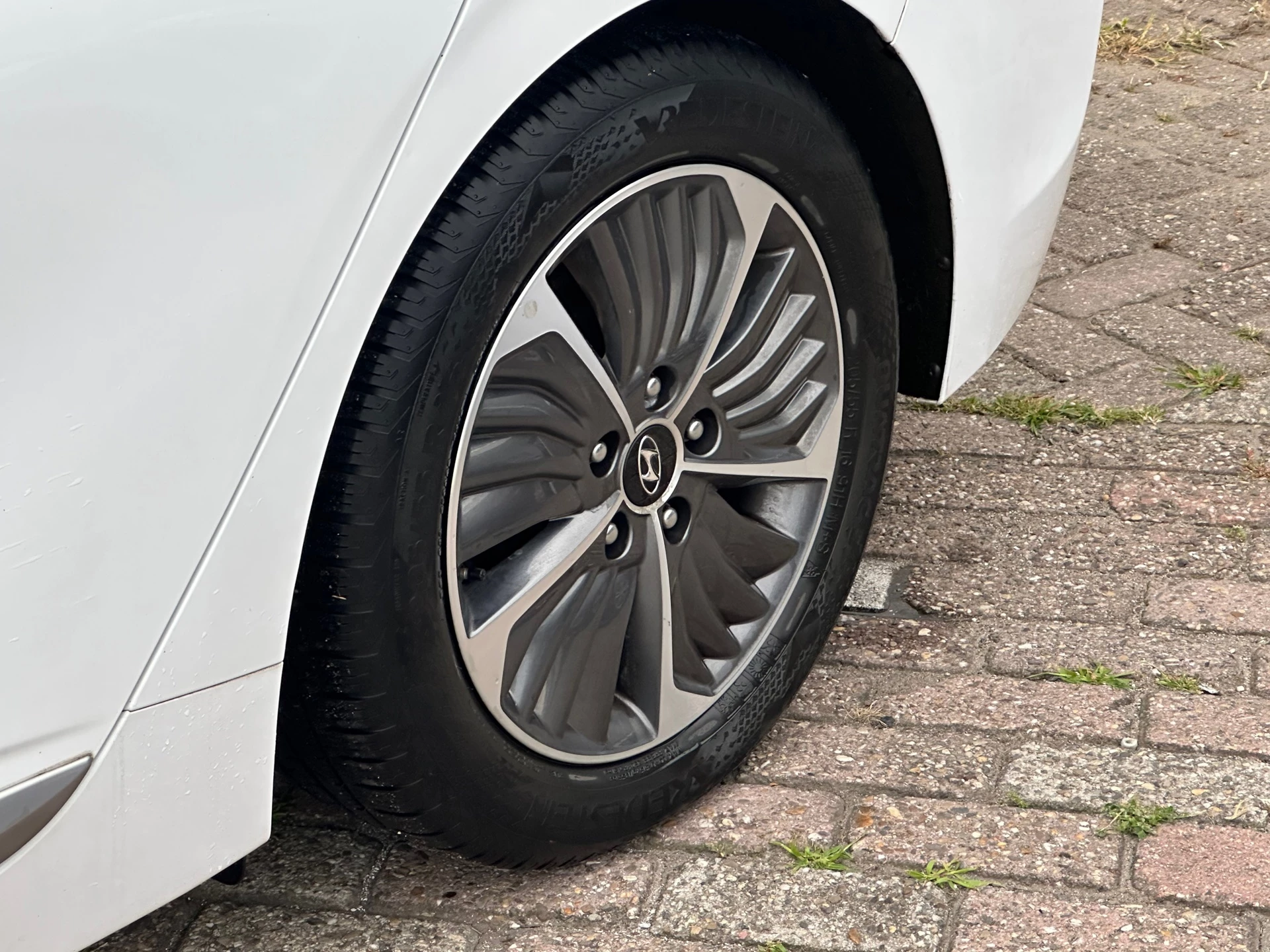 Hoofdafbeelding Hyundai IONIQ