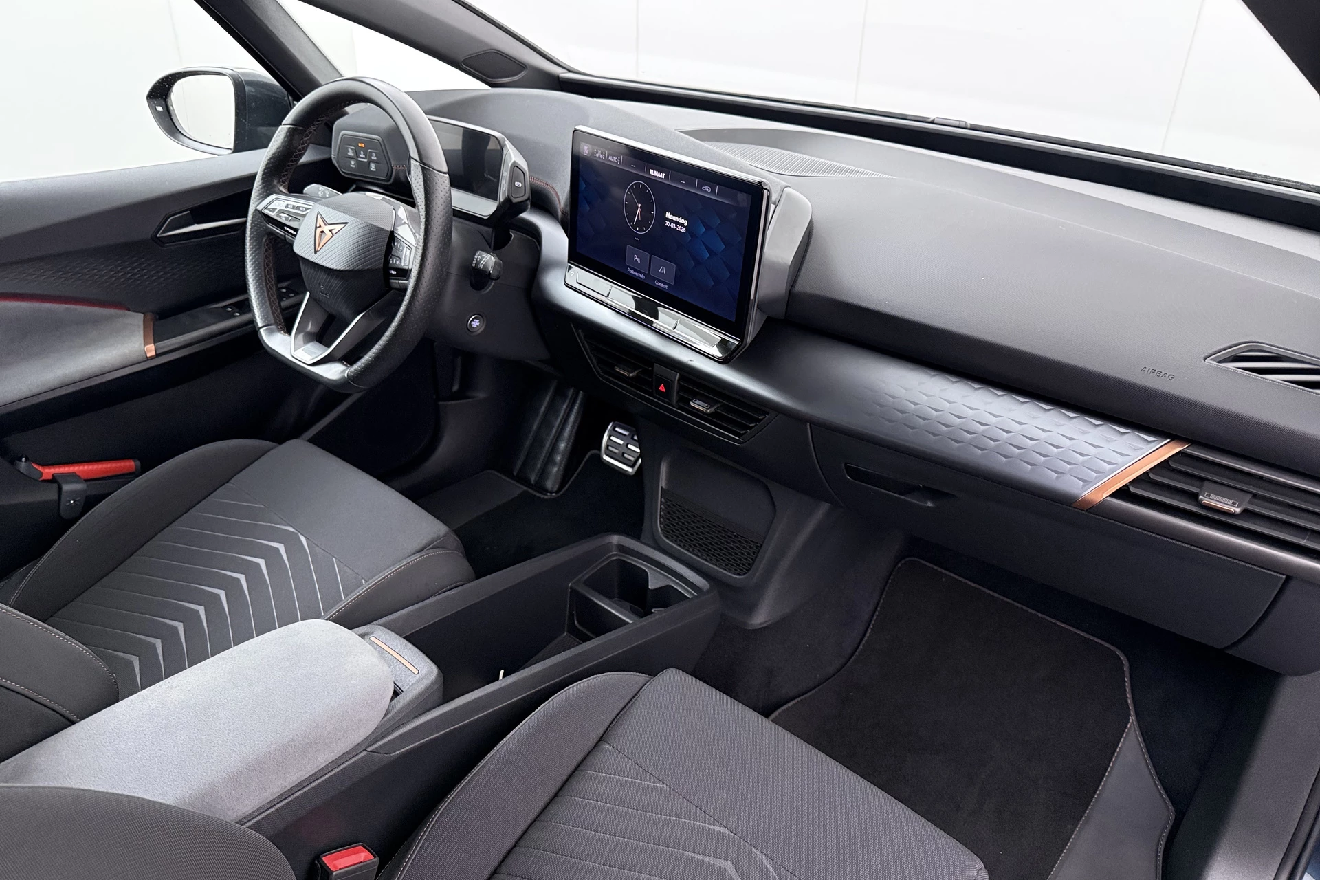 Hoofdafbeelding CUPRA Born