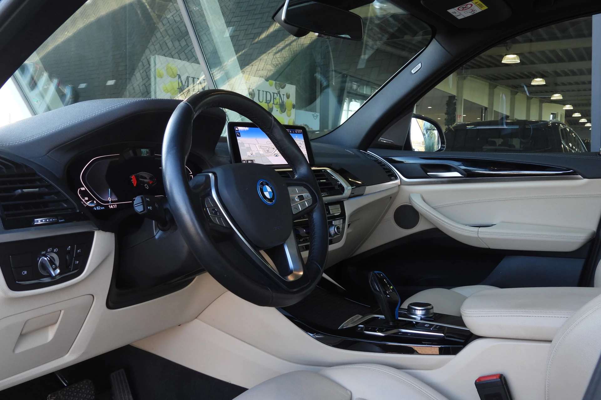 Hoofdafbeelding BMW iX3